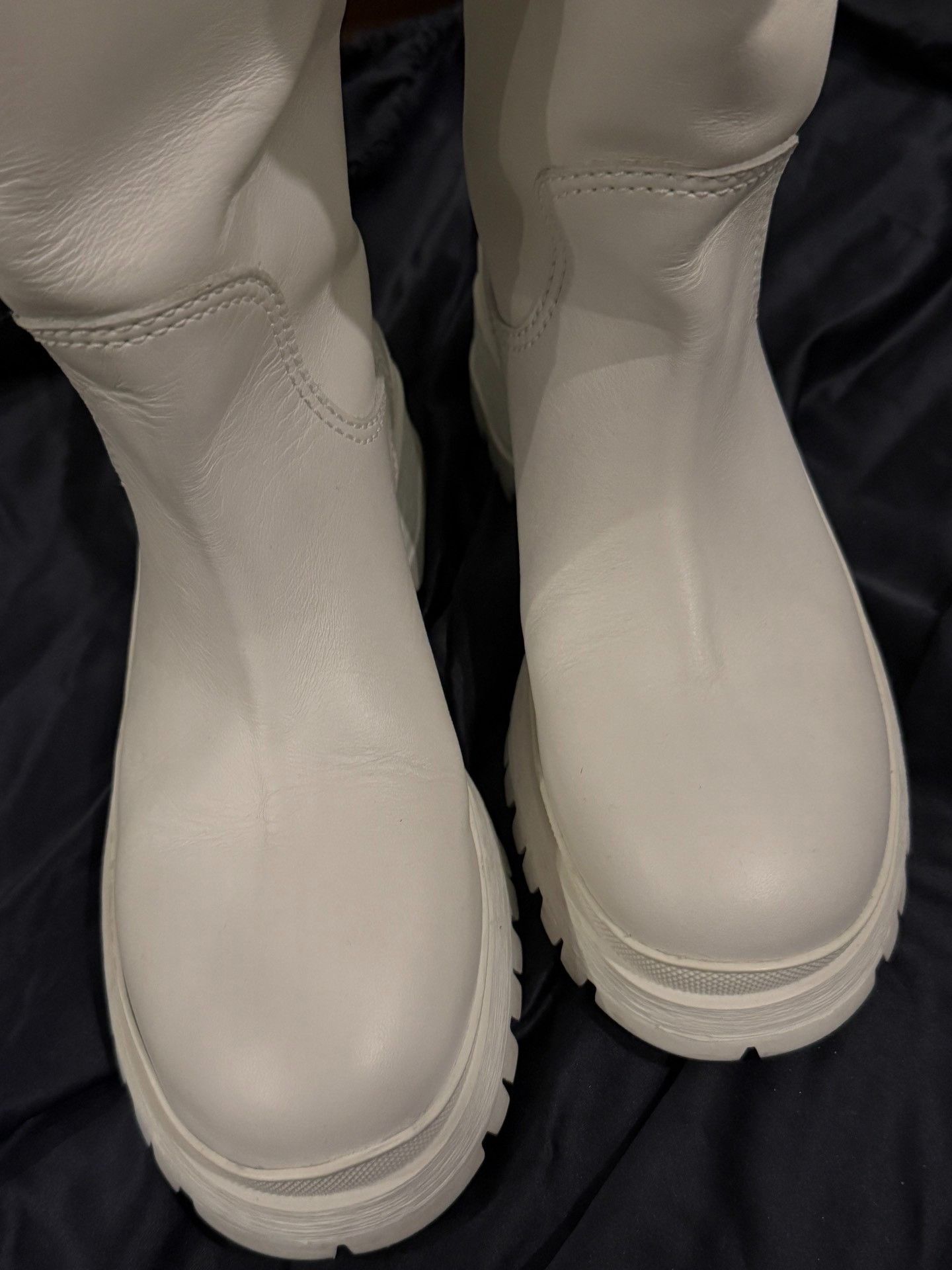 Prada Prada Runway White Leather Detachable Boots Size US 6 / IT 36 - 6 Thumbnail