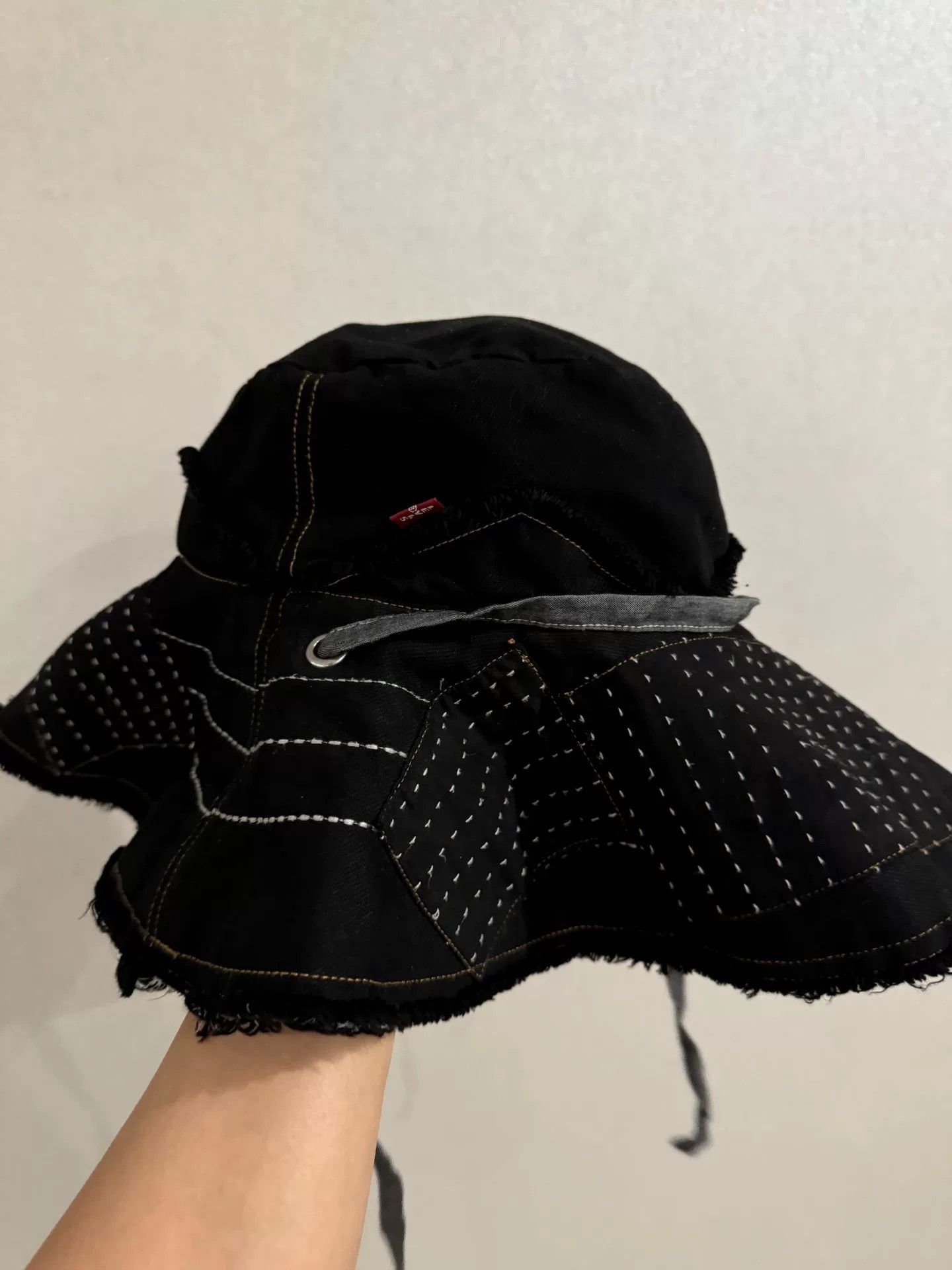 DENIM TEARS Denim Tears x Levi's Bucket Hat Size ONE SIZE - 3 Thumbnail