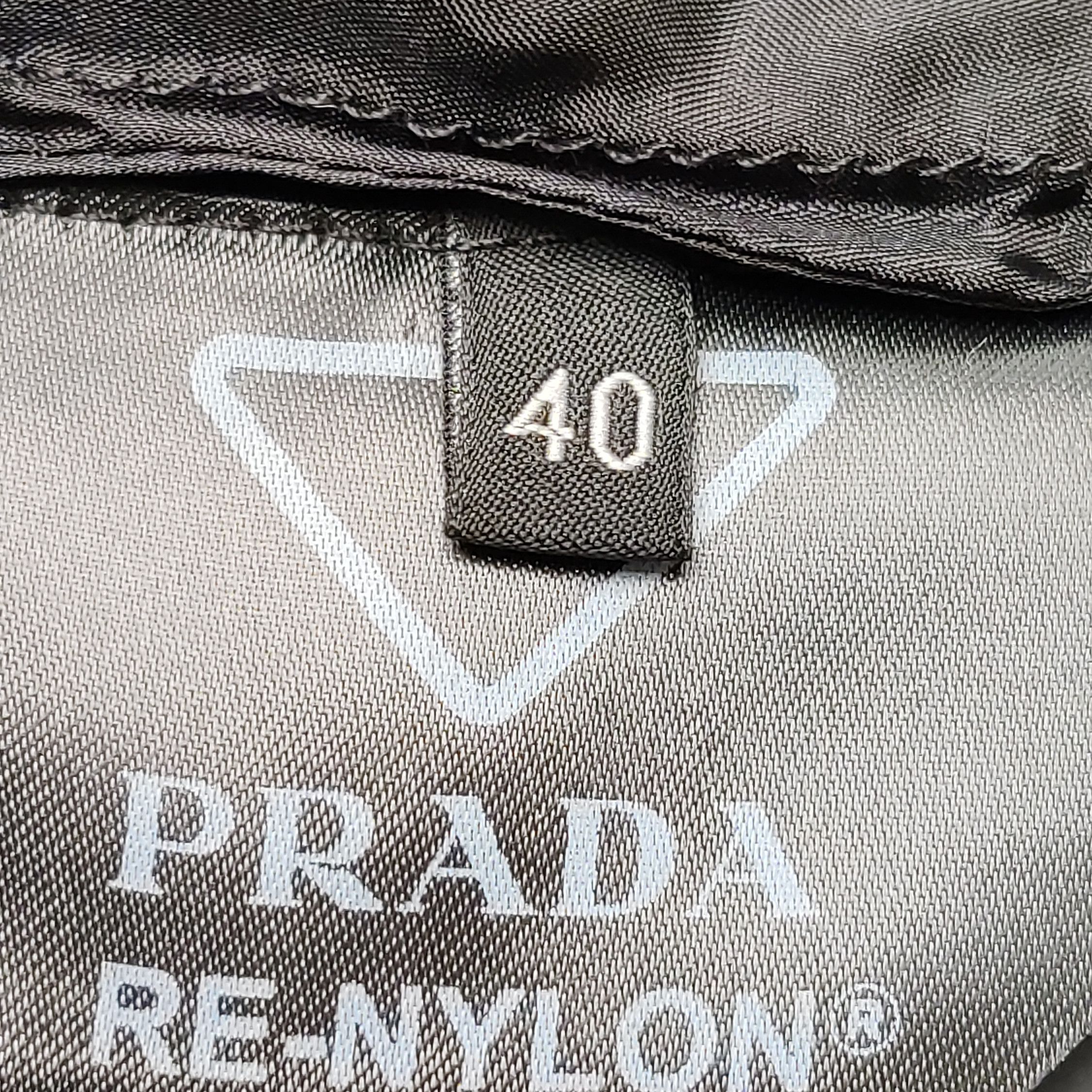 Prada Prada Re-Nylon Hooded Belted Dress Size 40 Size S / US 4 / IT 40 - 6 Thumbnail