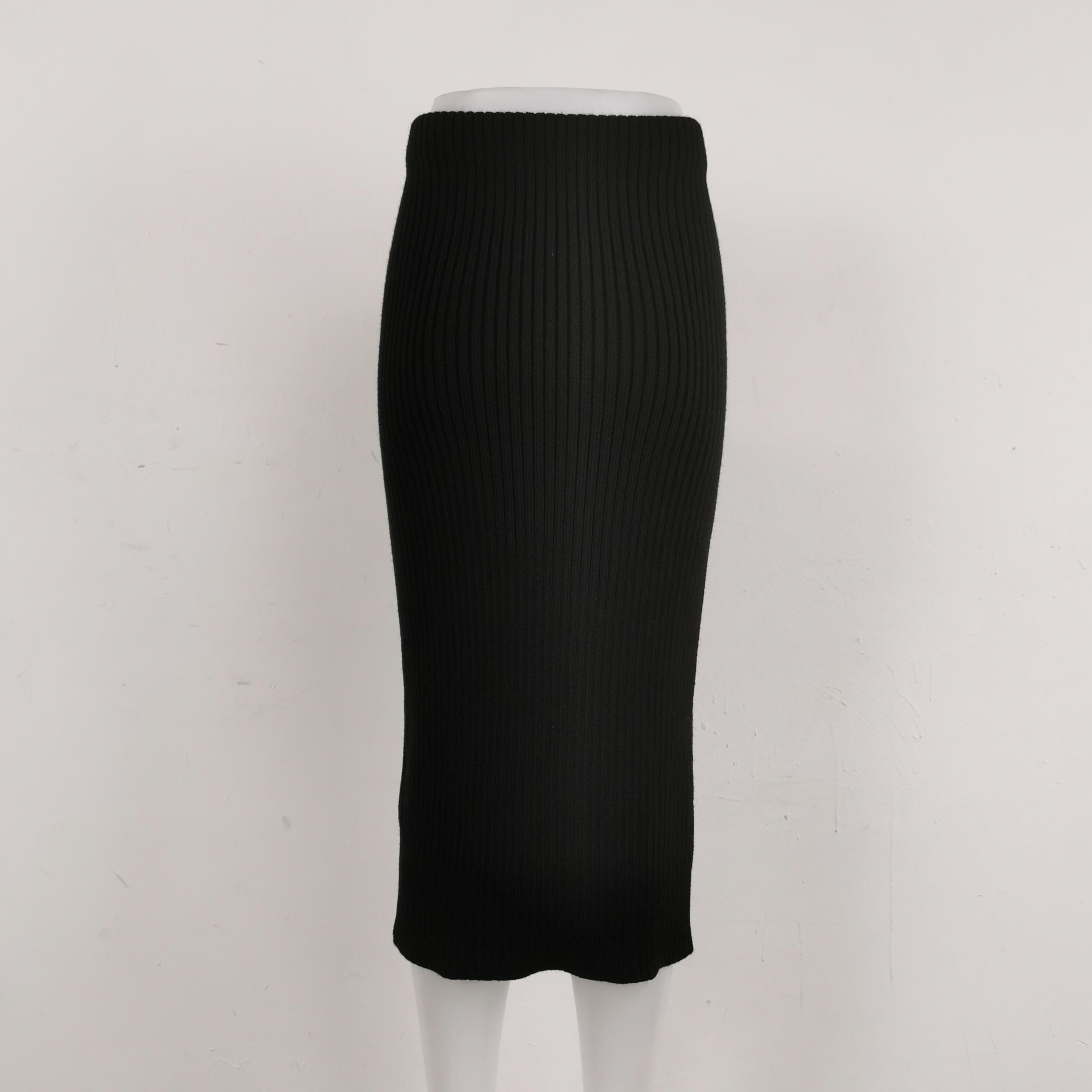 Prada Prada Ribbed Knit Midi Skirt Size 44 Size 30" / US 8 / IT 44 - 2 Thumbnail