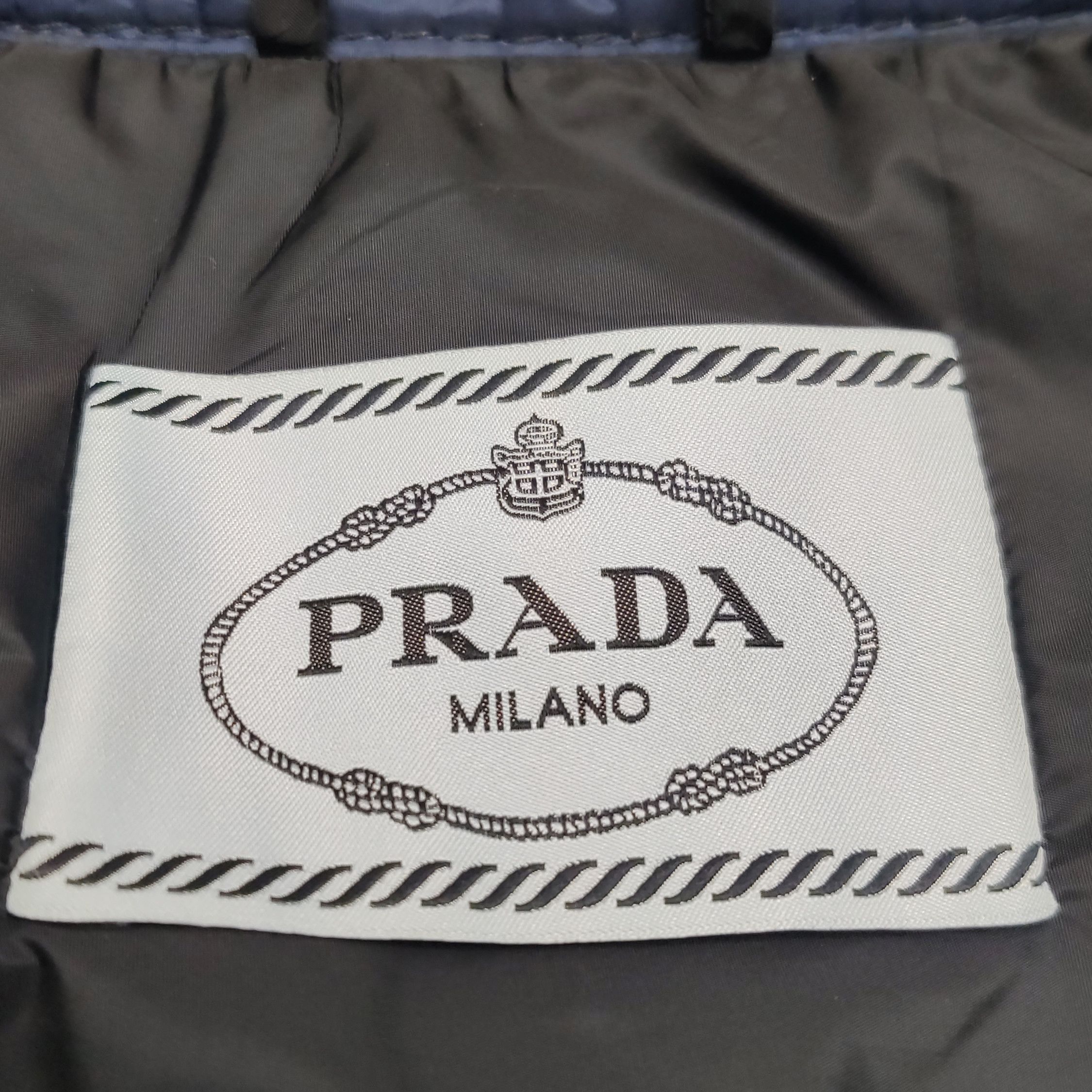 Prada Prada Triangle Logo Quilted Vest Size 40 Size S / US 4 / IT 40 - 4 Thumbnail