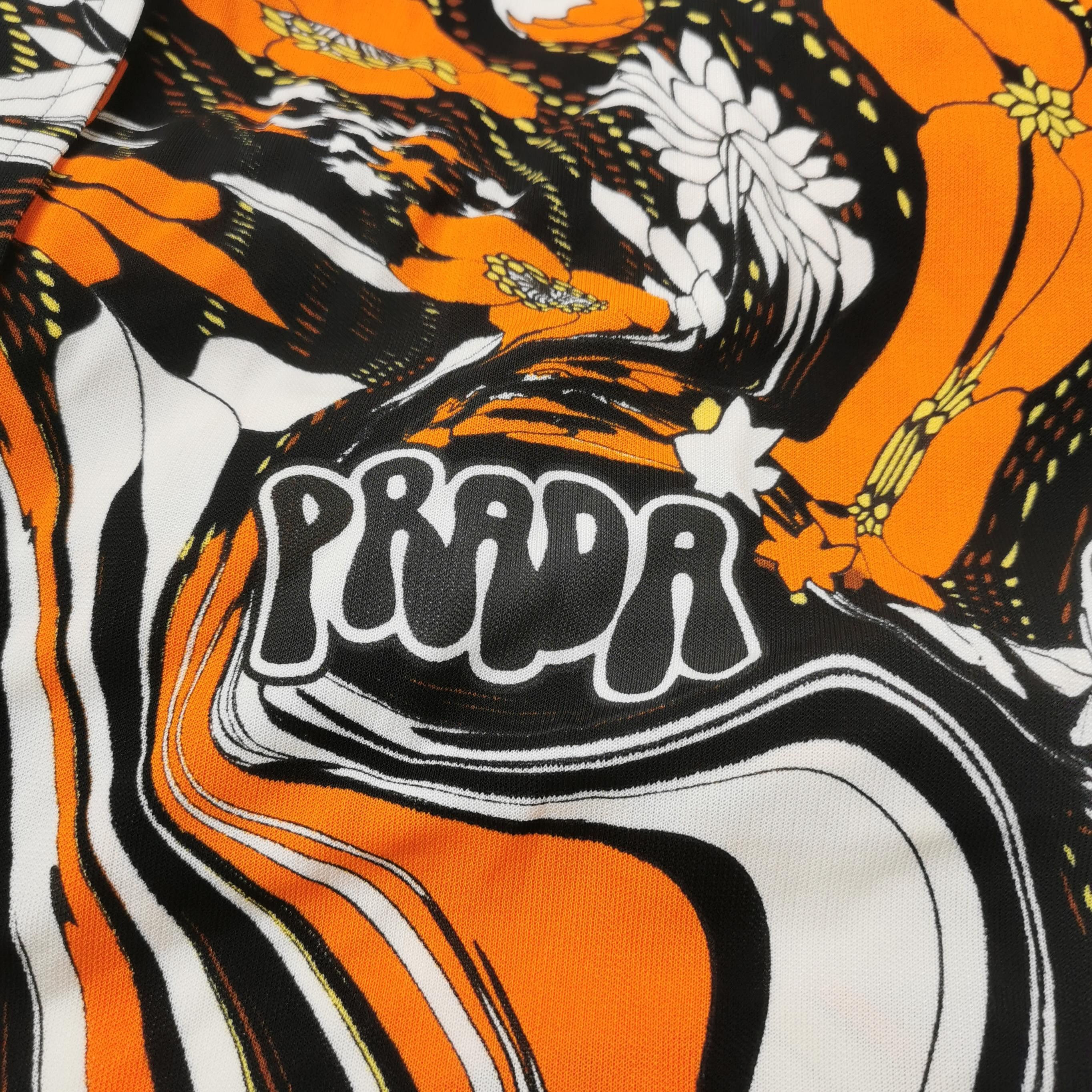 Prada Prada Floral Logo Button Up Shirt Size 40 Size S / US 4 / IT 40 - 3 Thumbnail