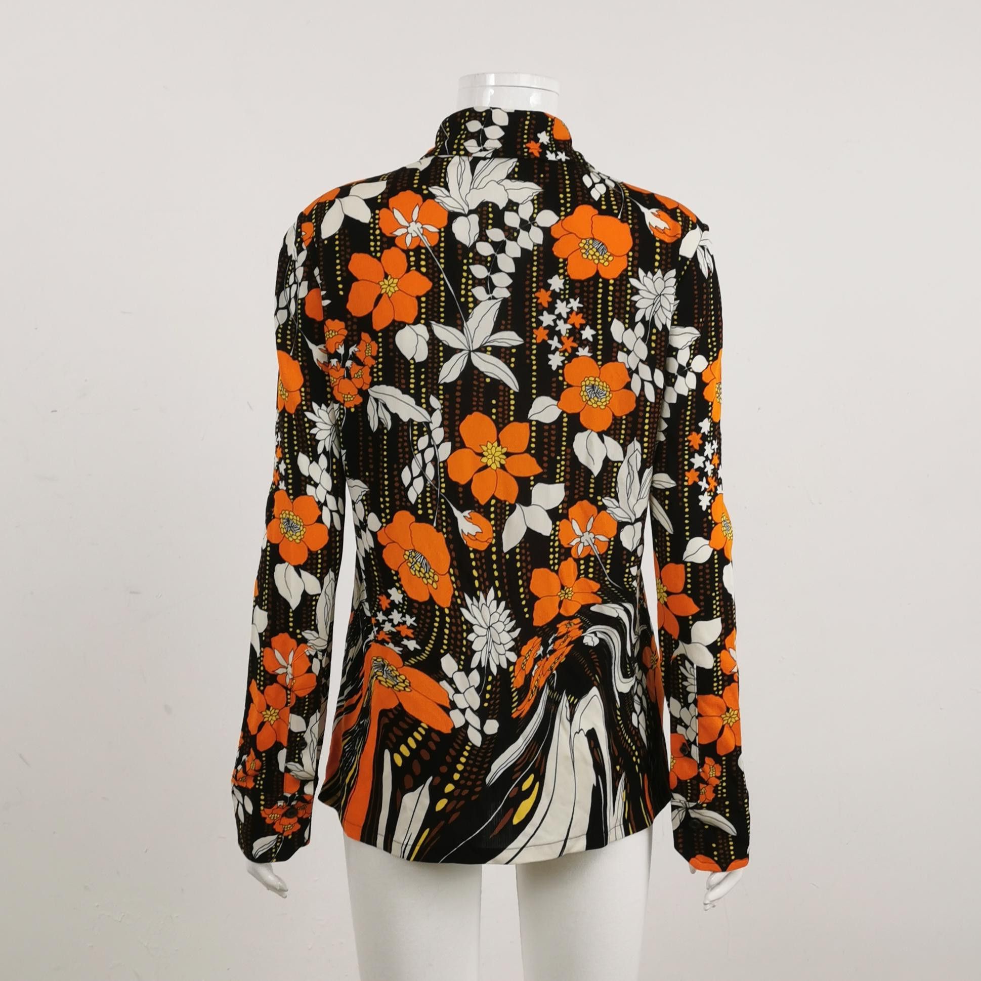 Prada Prada Floral Logo Button Up Shirt Size 40 Size S / US 4 / IT 40 - 2 Thumbnail