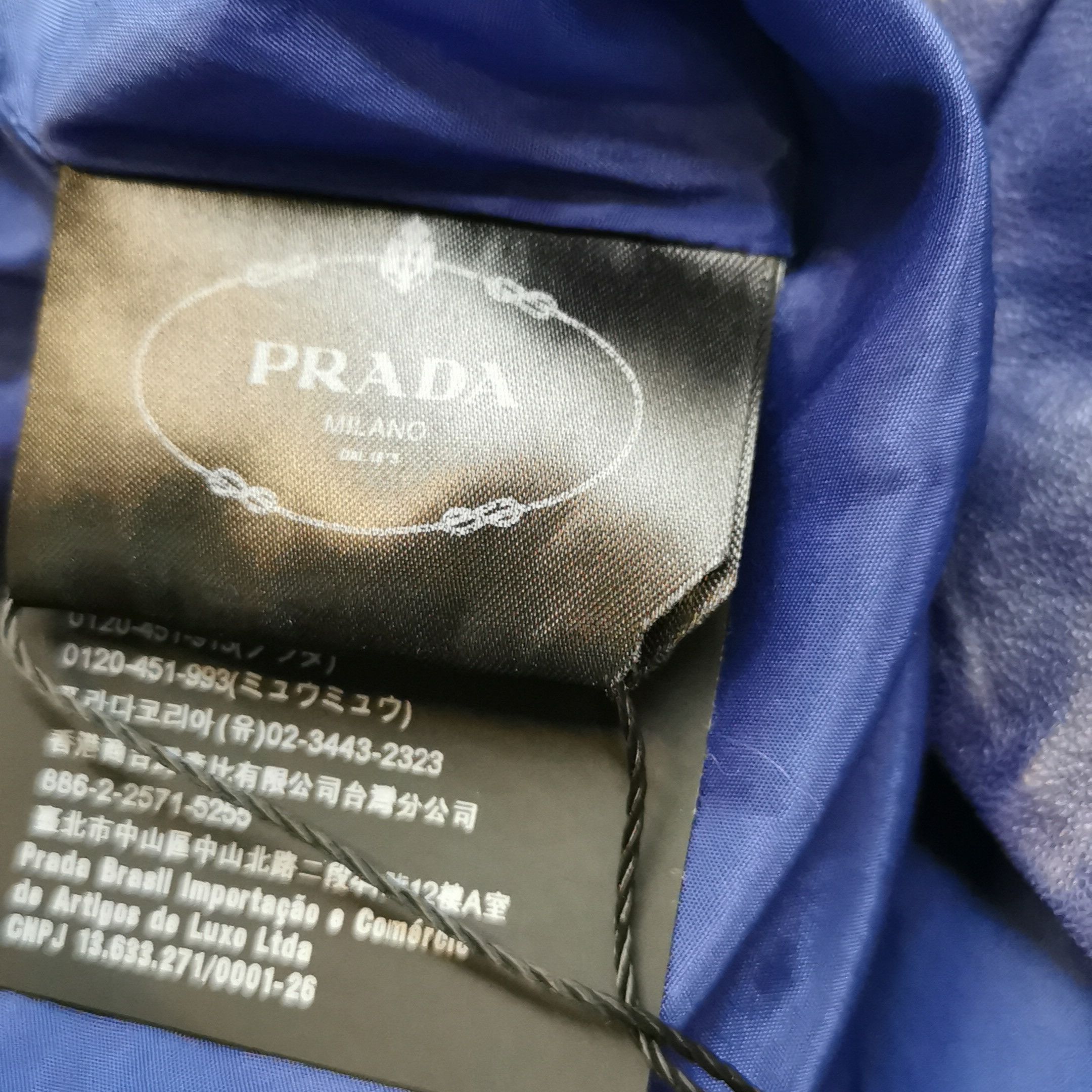 Prada Prada Logo Leather Mini Skirt Size 40 Size 27" / US 4 / IT 40 - 9 Thumbnail