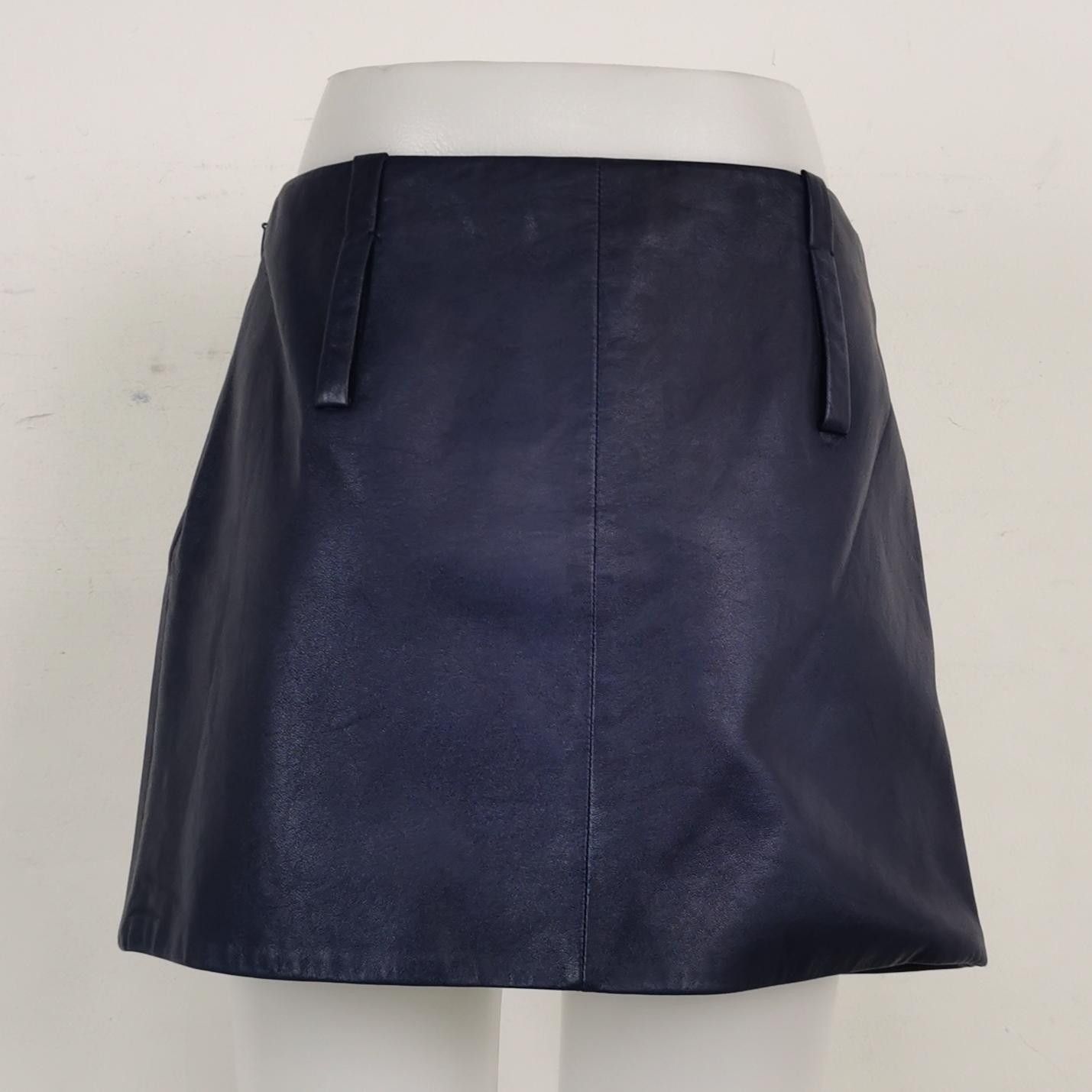Prada Prada Logo Leather Mini Skirt Size 40 Size 27" / US 4 / IT 40 - 2 Thumbnail