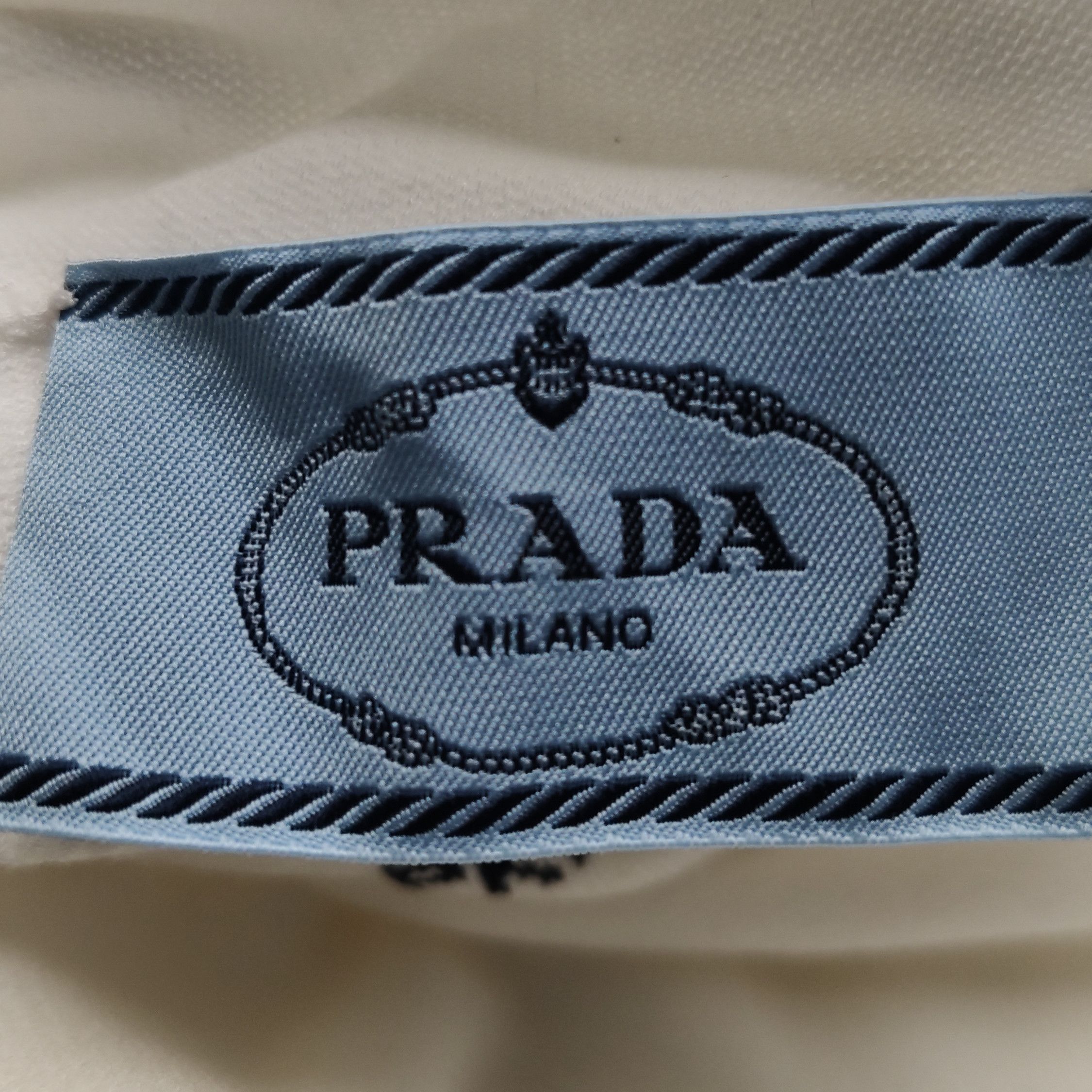 Prada Prada Logo Cutout Knit Long Sleeve Top Size 42 Size M / US 6-8 / IT 42-44 - 5 Thumbnail