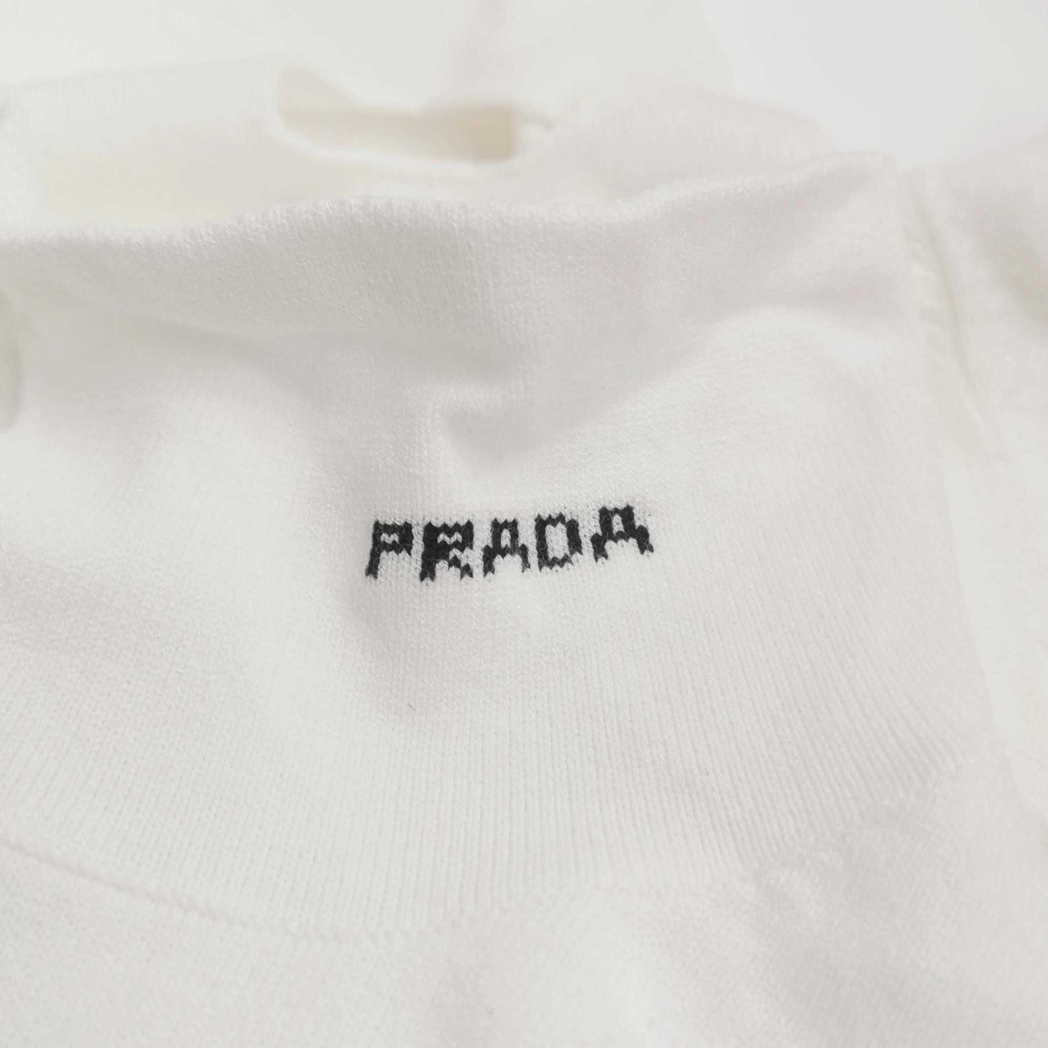 Prada Prada Logo Cutout Knit Long Sleeve Top Size 42 Size M / US 6-8 / IT 42-44 - 3 Thumbnail