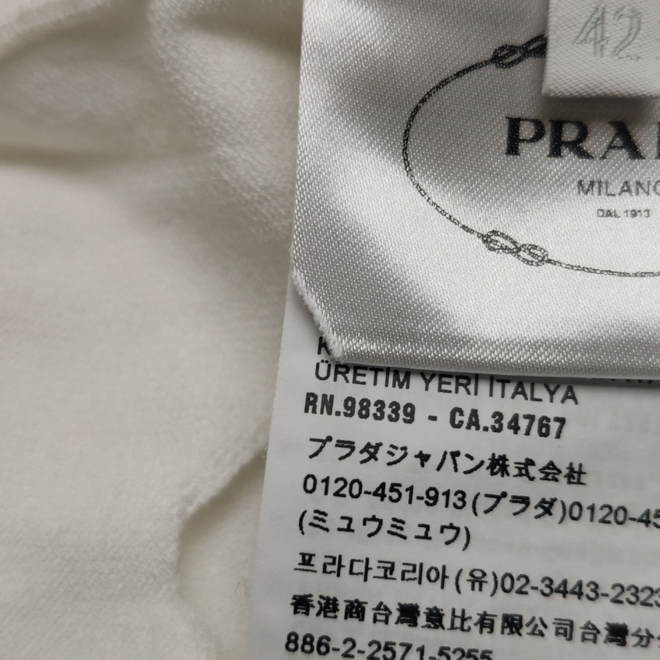 Prada Prada Logo Cutout Knit Long Sleeve Top Size 42 Size M / US 6-8 / IT 42-44 - 11 Thumbnail