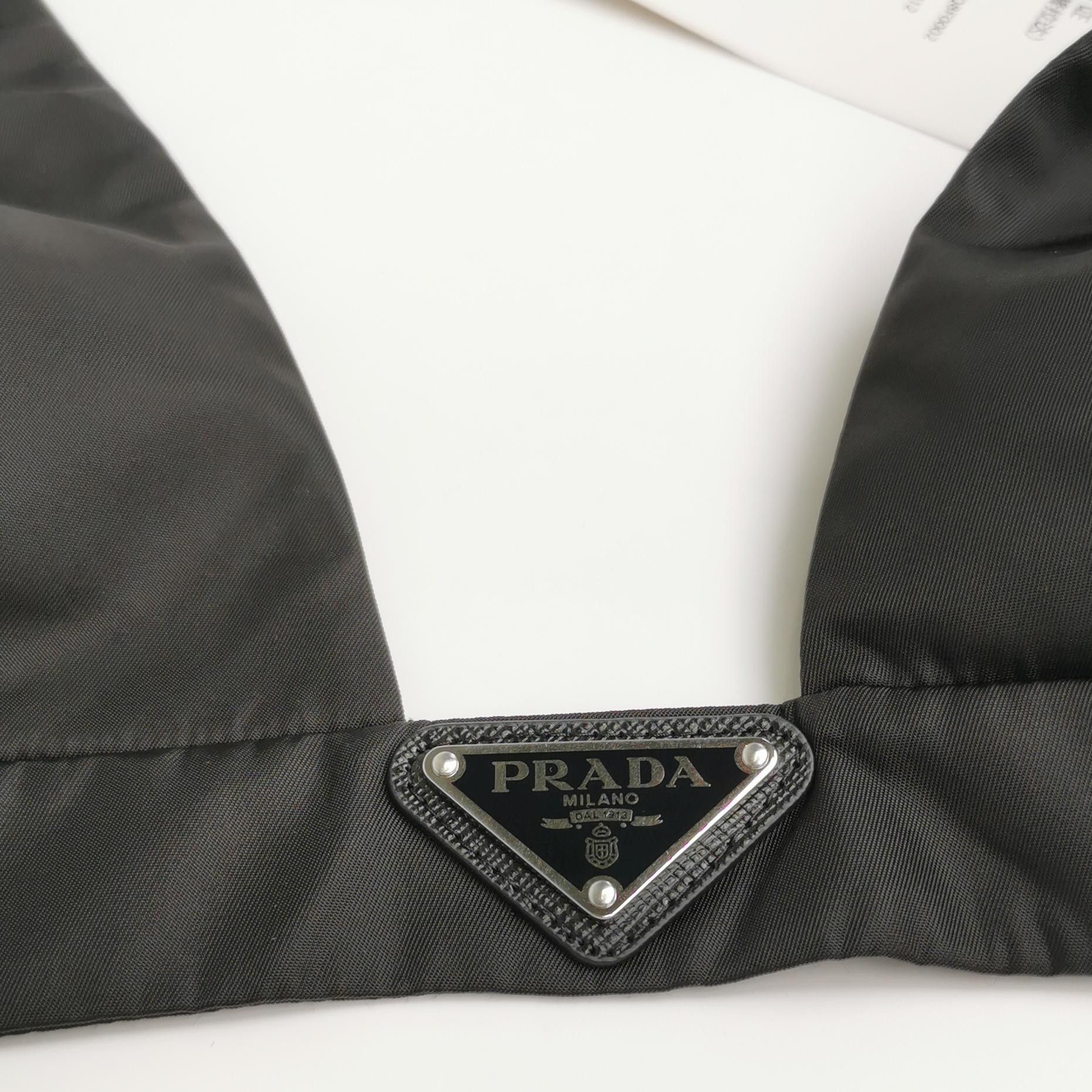 Prada Prada Re-Nylon Logo Plaque Crop Top Size 44 Size M / US 6-8 / IT 42-44 - 3 Thumbnail