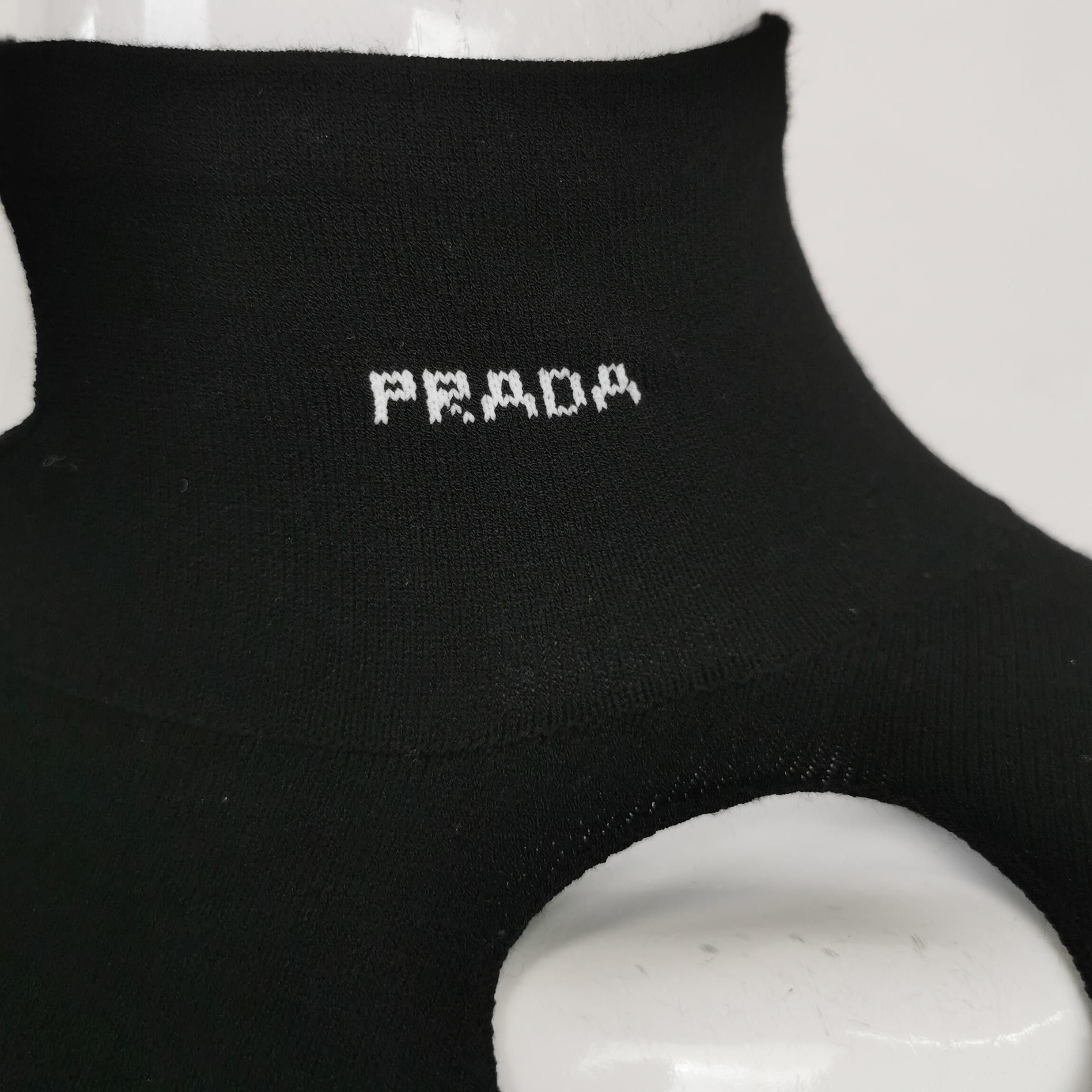 Prada Prada Cutout Logo Knit Sweater Size 40 Size S / US 4 / IT 40 - 3 Thumbnail