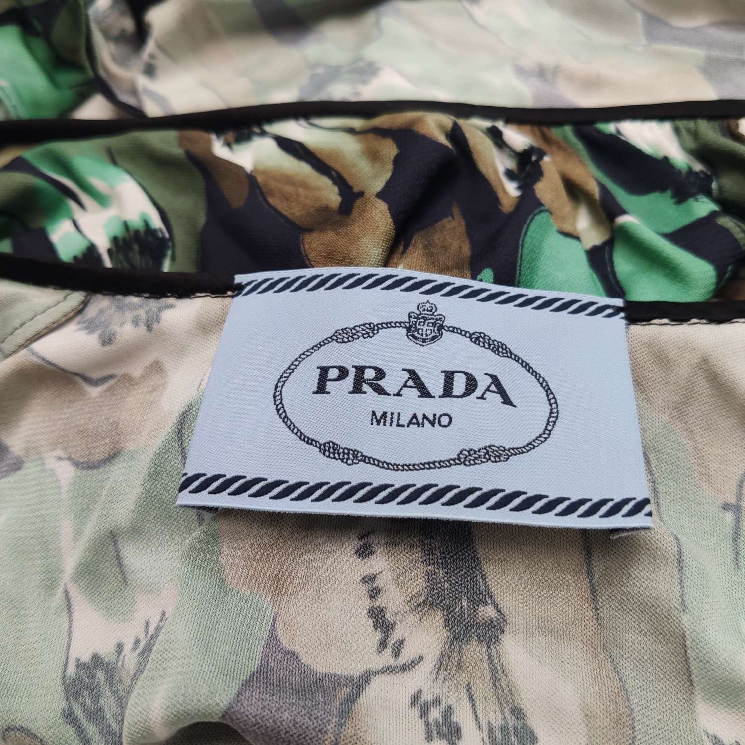 Prada Prada Floral Print Round Neck Dress Size 38 Size XS / US 0-2 / IT 36-38 - 4 Thumbnail