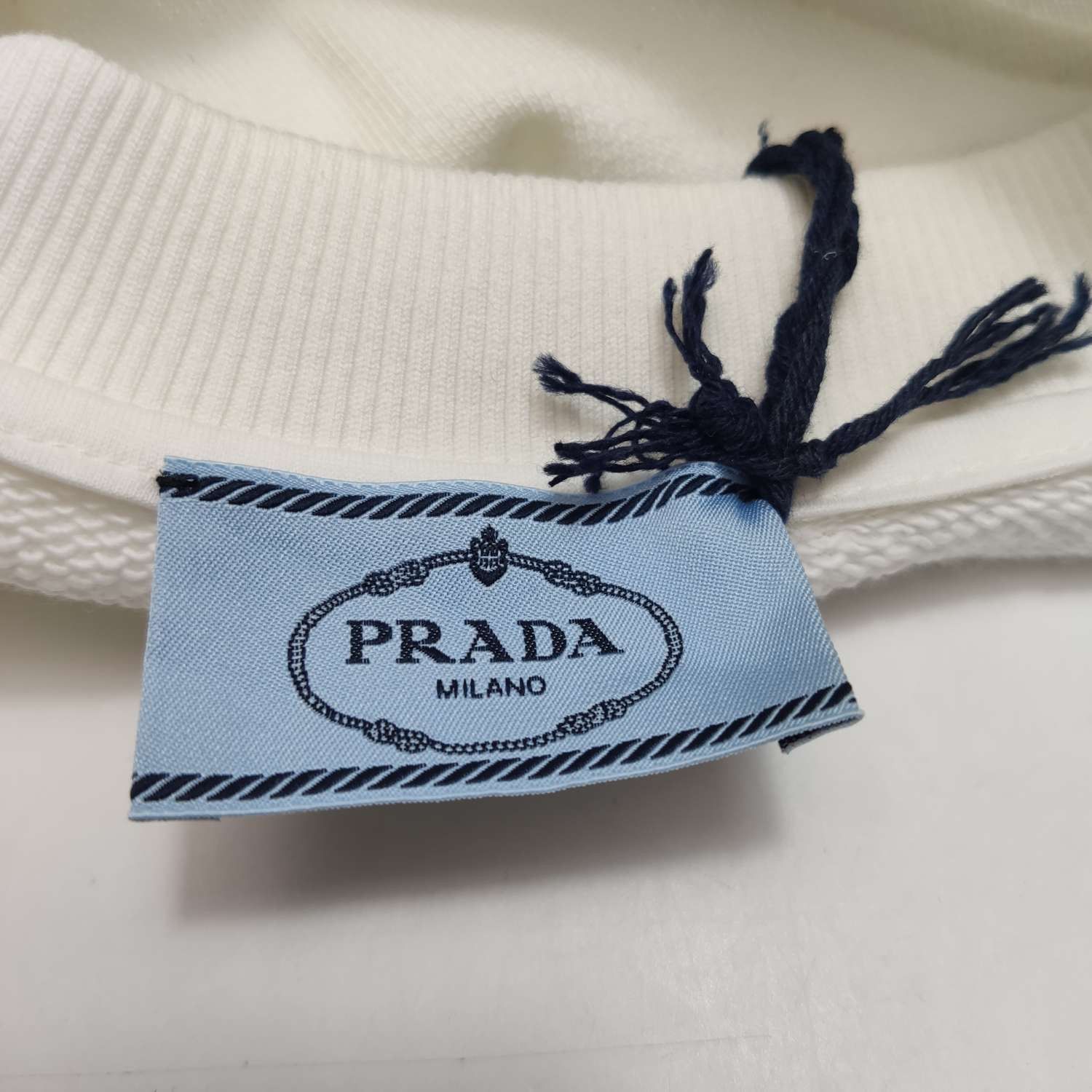 Prada Prada Logo Crewneck Sweatshirt Size S Size US S / EU 44-46 / 1 - 5 Thumbnail