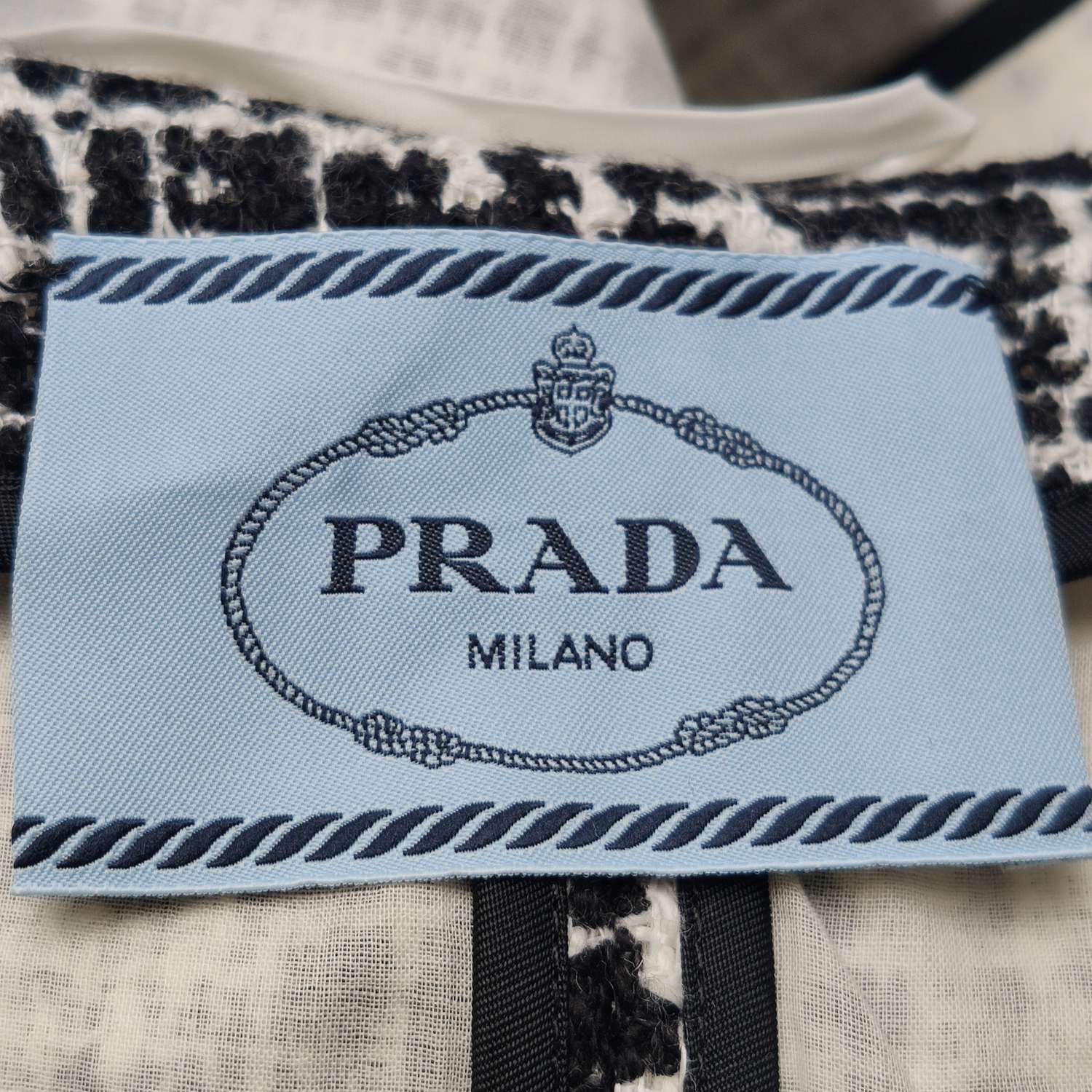 Prada Prada Logo Patch Tweed Mini Dress Size 36 Size XS / US 0-2 / IT 36-38 - 5 Thumbnail