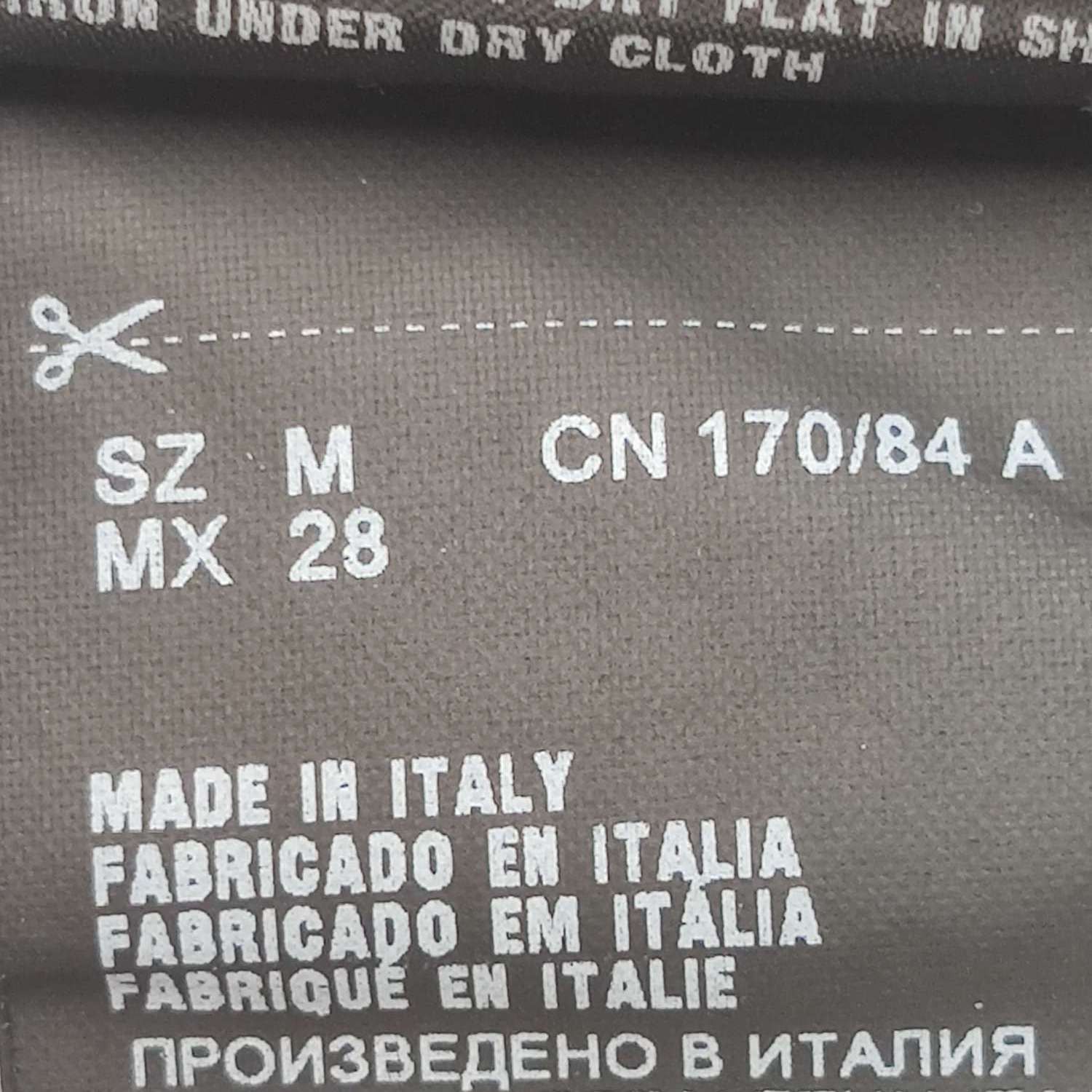 Prada Prada Logo Patch T-Shirt Size M Size US M / EU 48-50 / 2 - 6 Thumbnail
