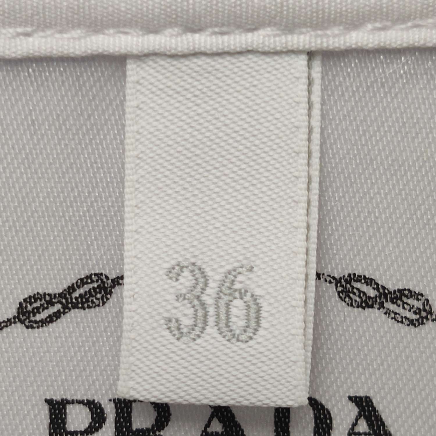 Prada Prada Plain Cotton Button Up Shirt Size 36 Size XS / US 0-2 / IT 36-38 - 5 Thumbnail