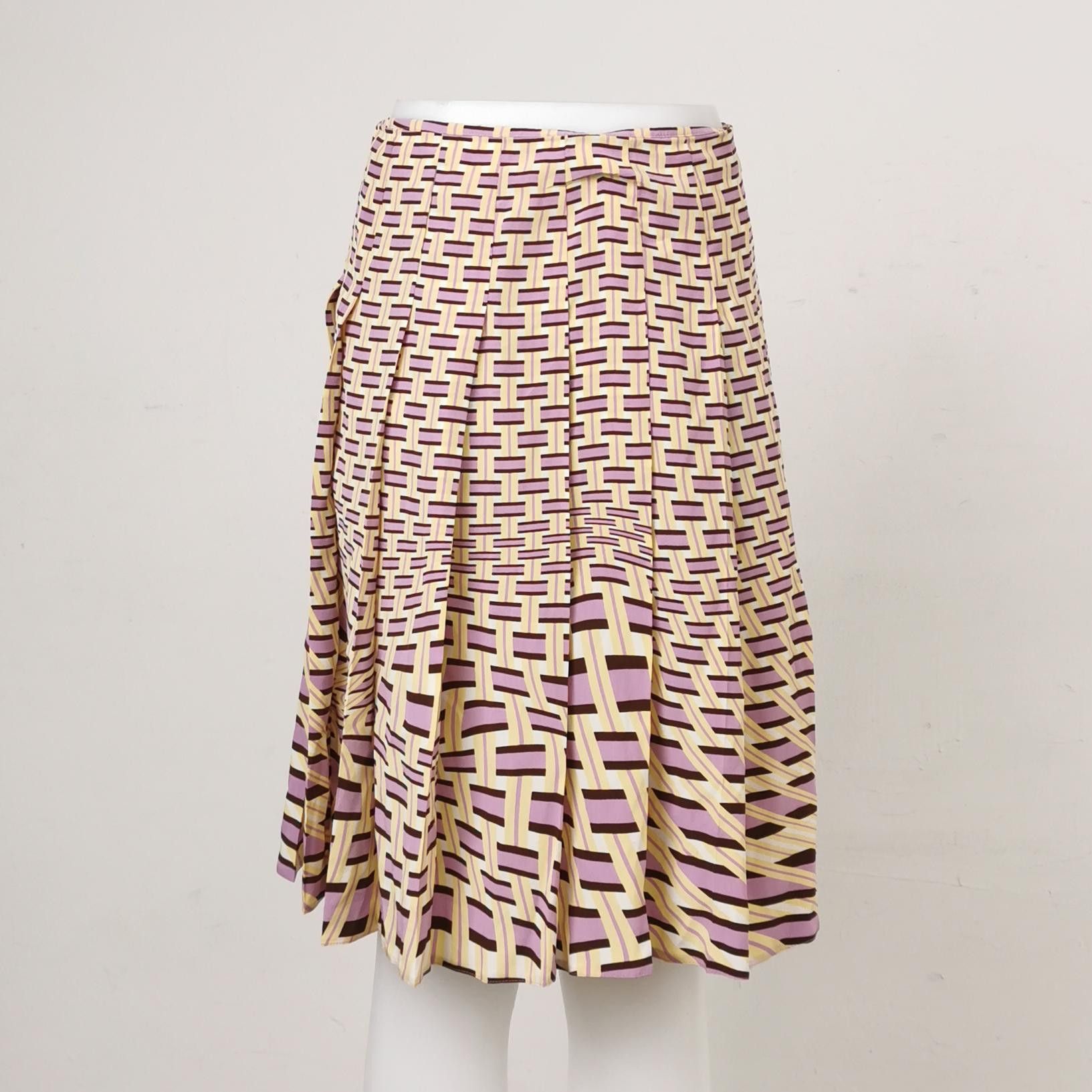 Prada Prada Geometric Silk Midi Skirt Size 42 Size 28" / US 6 / IT 42 - 2 Thumbnail