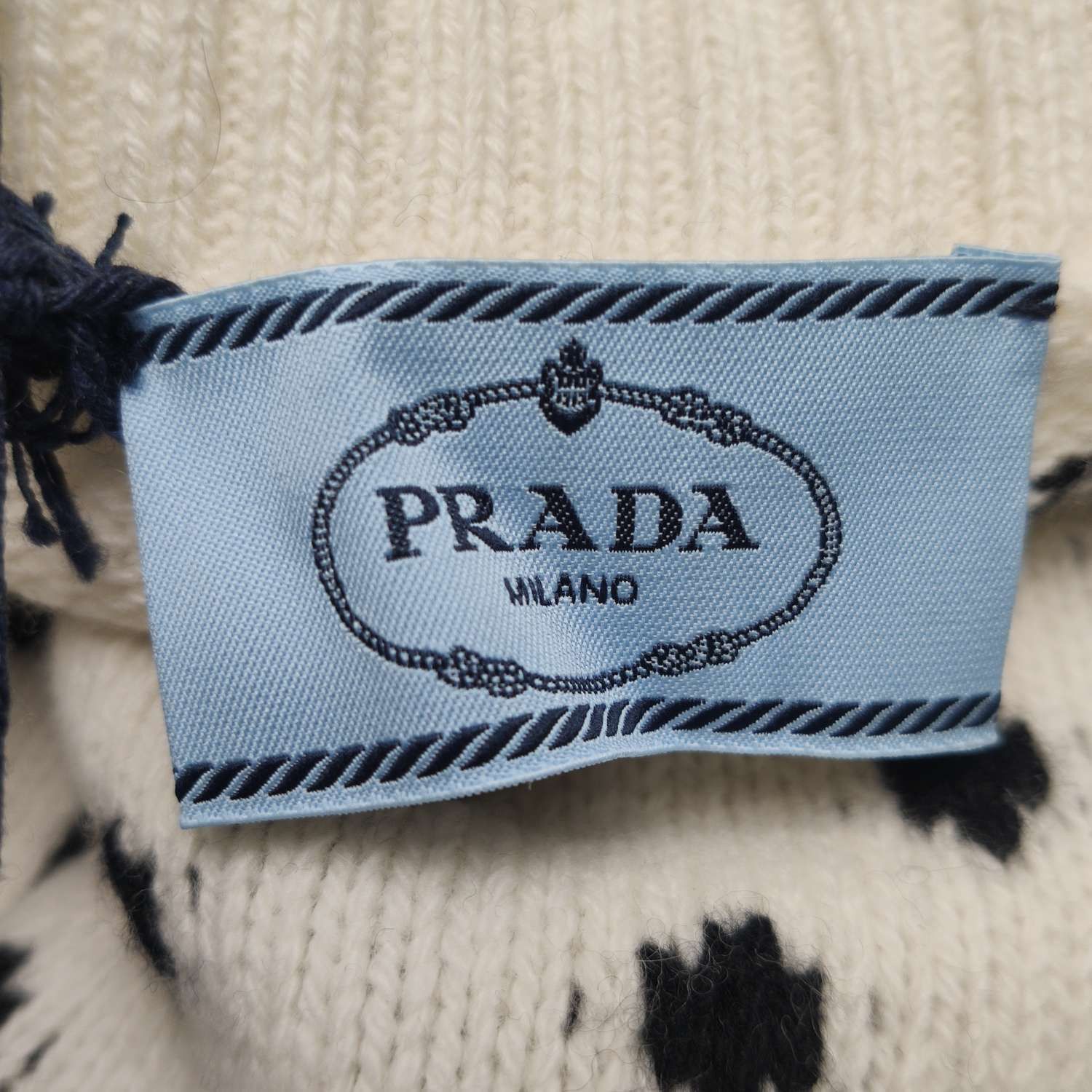 Prada Prada Polka Dot Cashmere Sweater Size 36 Size XS / US 0-2 / IT 36-38 - 4 Thumbnail