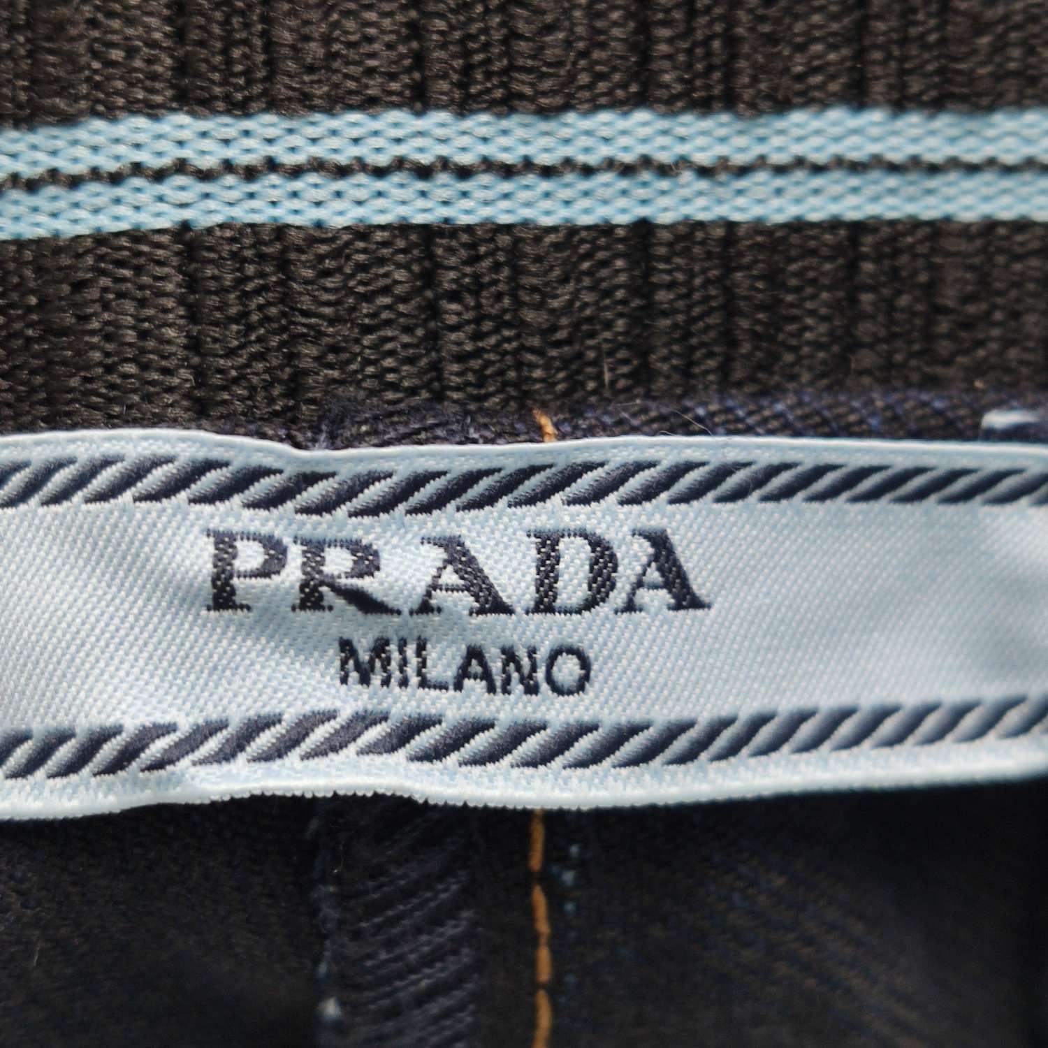 Prada Prada Logo Waistband Denim Jeans Size 38 Size 26" / US 2 / IT 38 - 4 Thumbnail
