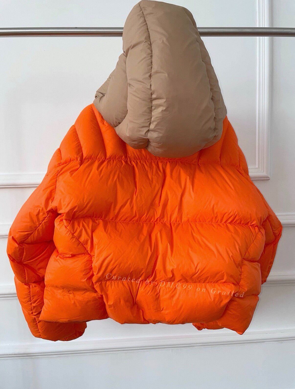 Vintage ISECRET Oversized Orange Down Jacket Size M / US 6-8 / IT 42-44 - 2 Thumbnail