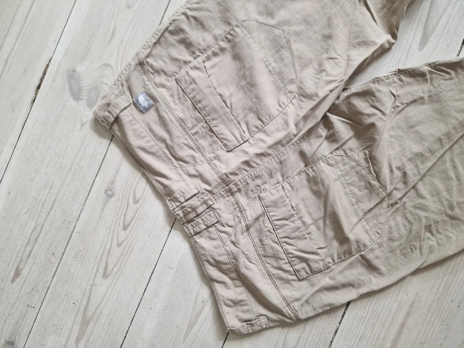 The North Face The North Face Sweatpants Size 26" / US 2 / IT 38 - 4 Thumbnail
