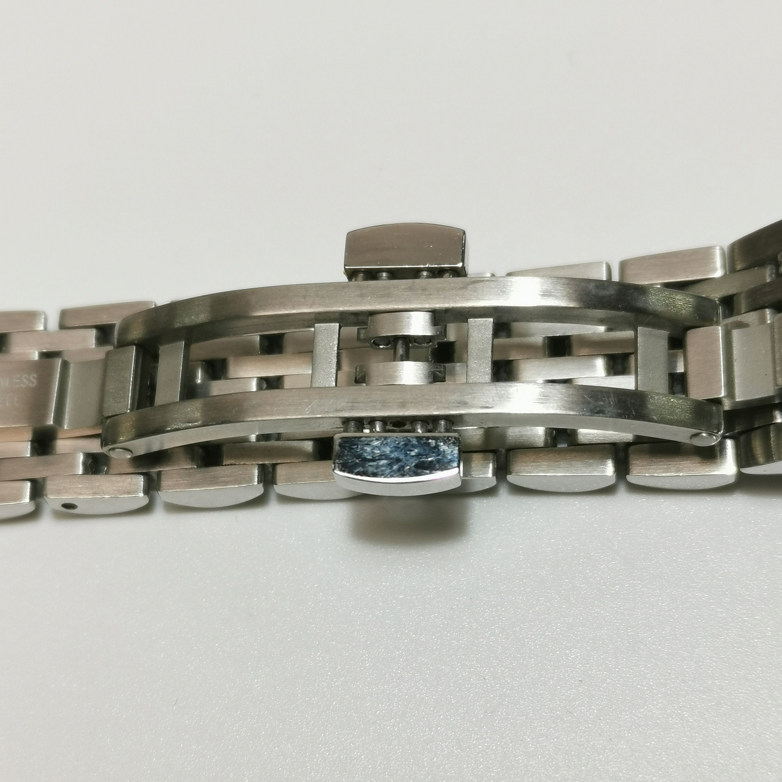 Gucci Gucci Women os Watches Size ONE SIZE - 12 Thumbnail