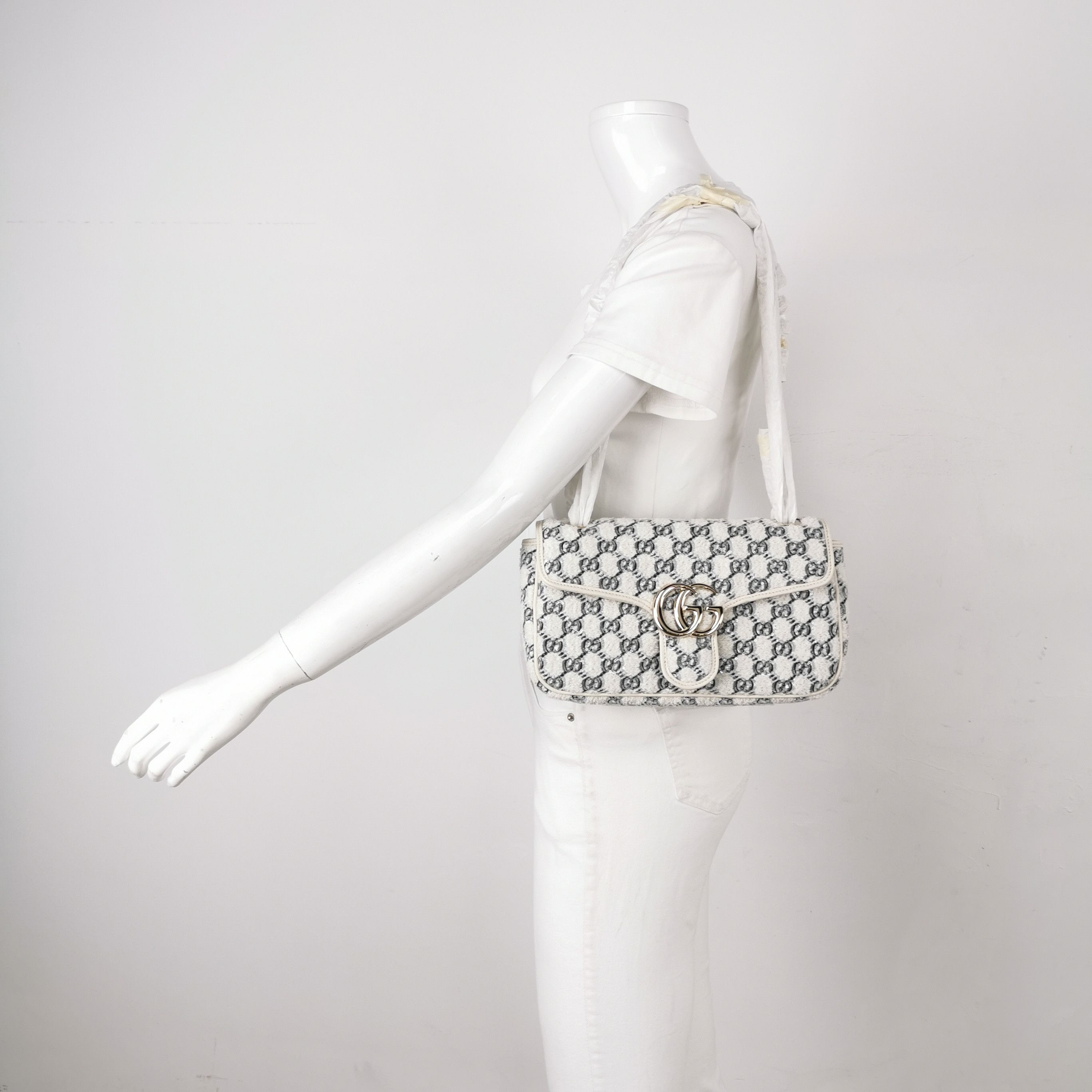 Gucci Gucci Women os Shoulder Bags Size ONE SIZE - 2 Thumbnail