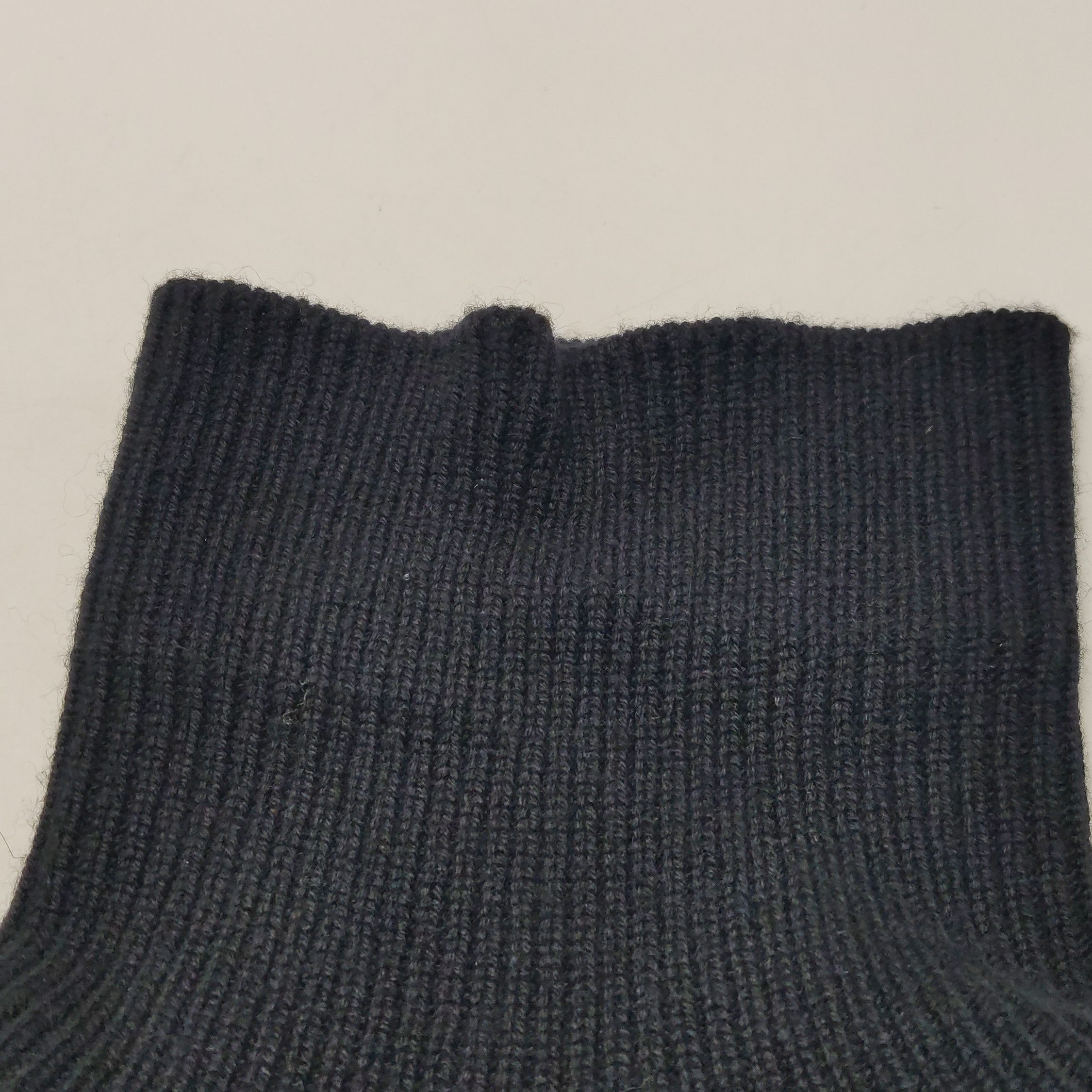 Prada Prada Cashmere Turtleneck Logo Sweater Size L Size US L / EU 52-54 / 3 - 10 Thumbnail
