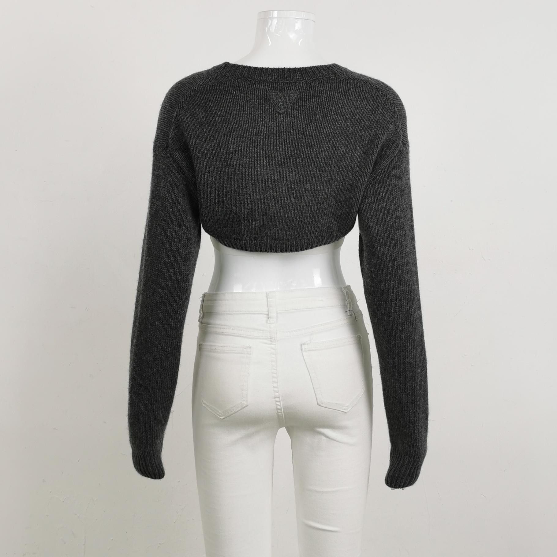 Prada Prada Wool Cashmere Crop Top Size 38 Size XS / US 0-2 / IT 36-38 - 2 Thumbnail