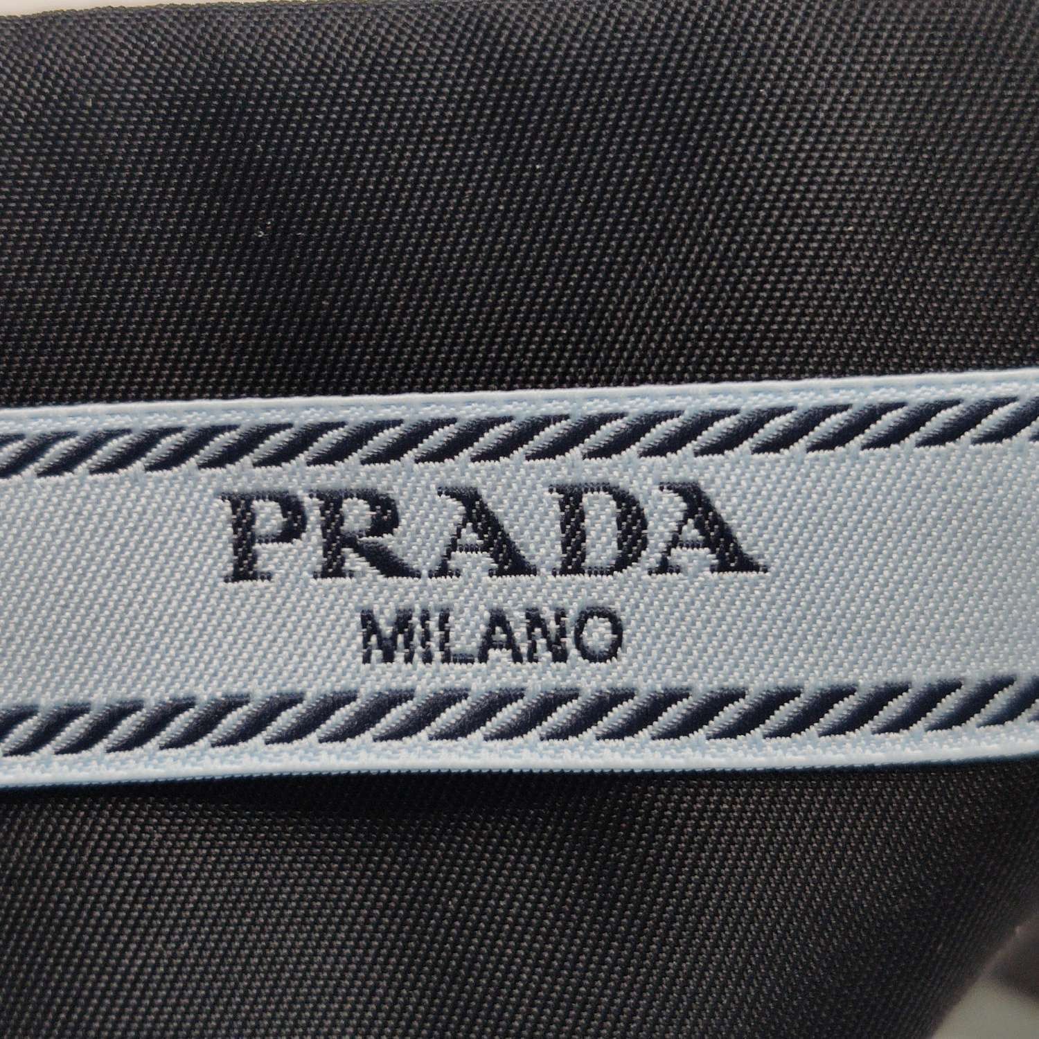 Prada Prada Triangle Logo Re-Nylon Crop Top Size 40 Size S / US 4 / IT 40 - 5 Thumbnail
