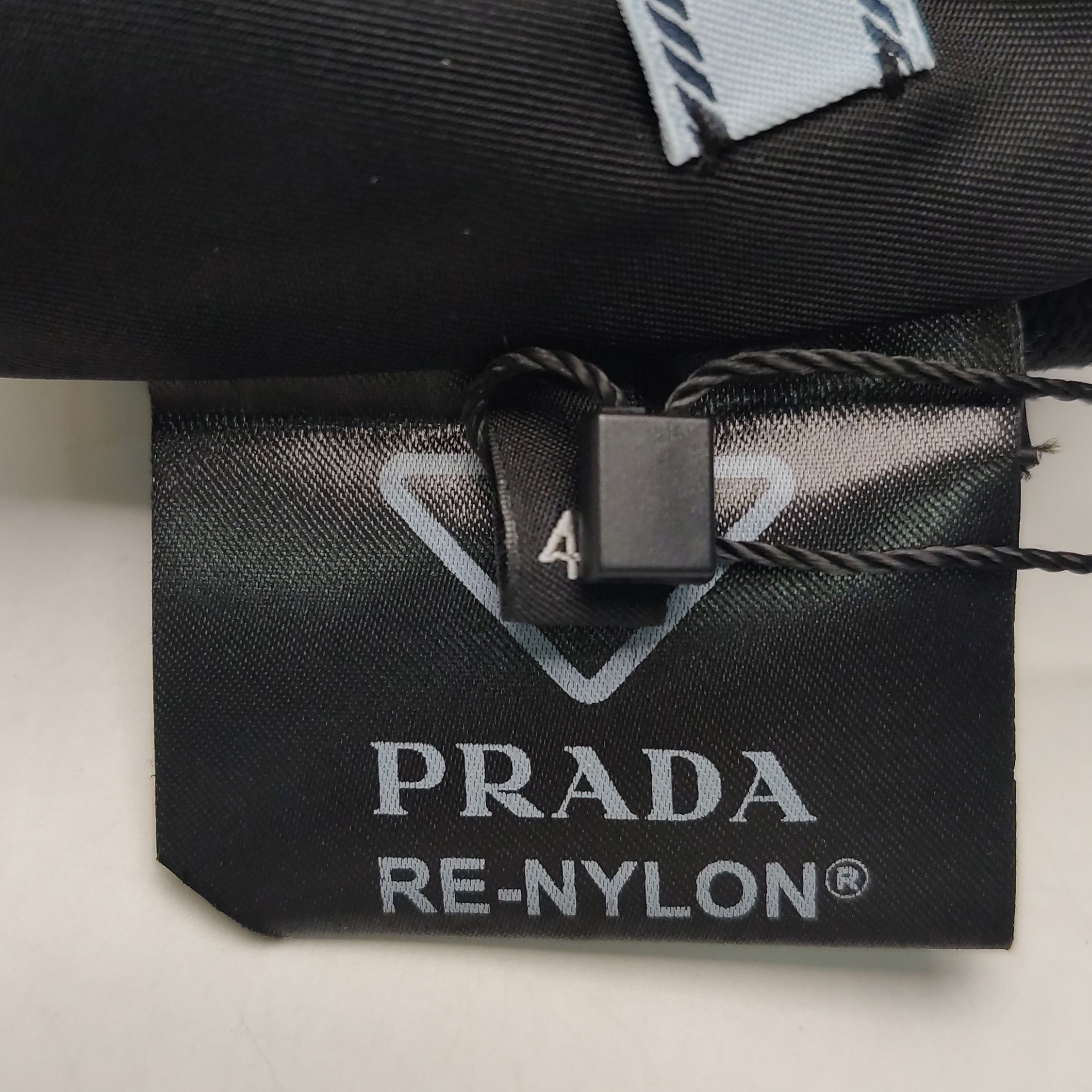 Prada Prada Triangle Logo Re-Nylon Crop Top Size 40 Size S / US 4 / IT 40 - 10 Thumbnail