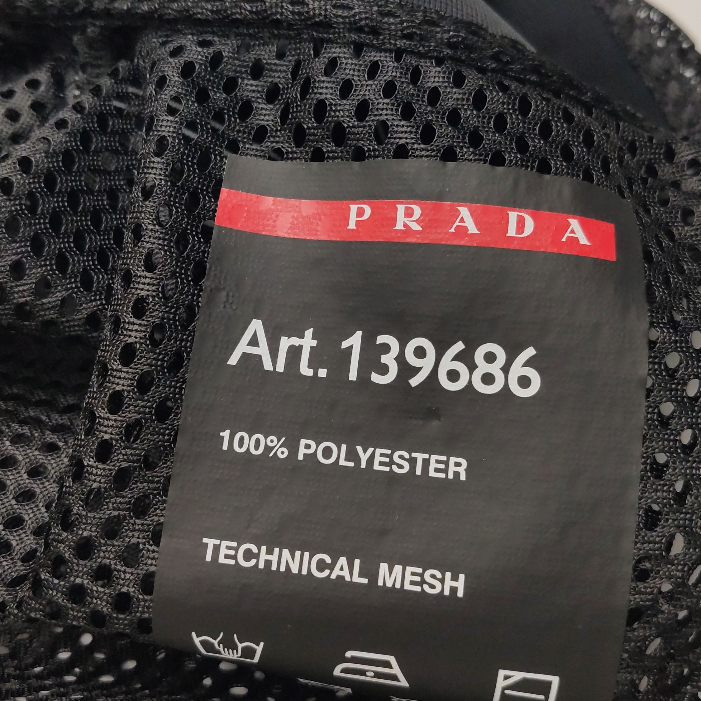 Prada Prada Mesh Logo Polo Size S Size S / US 4 / IT 40 - 10 Thumbnail