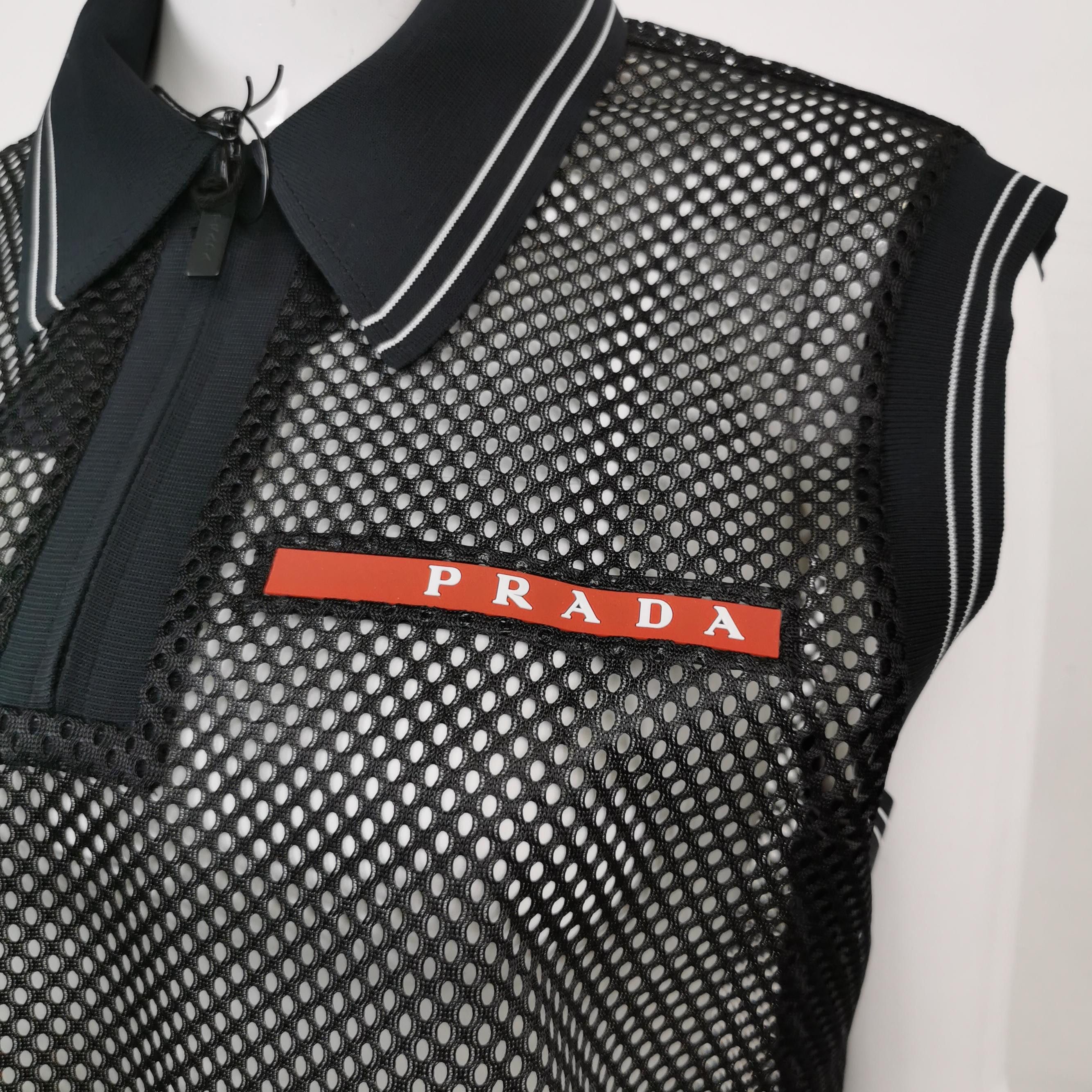 Prada Prada Mesh Logo Polo Shirt Size L Size US L / EU 52-54 / 3 - 3 Thumbnail