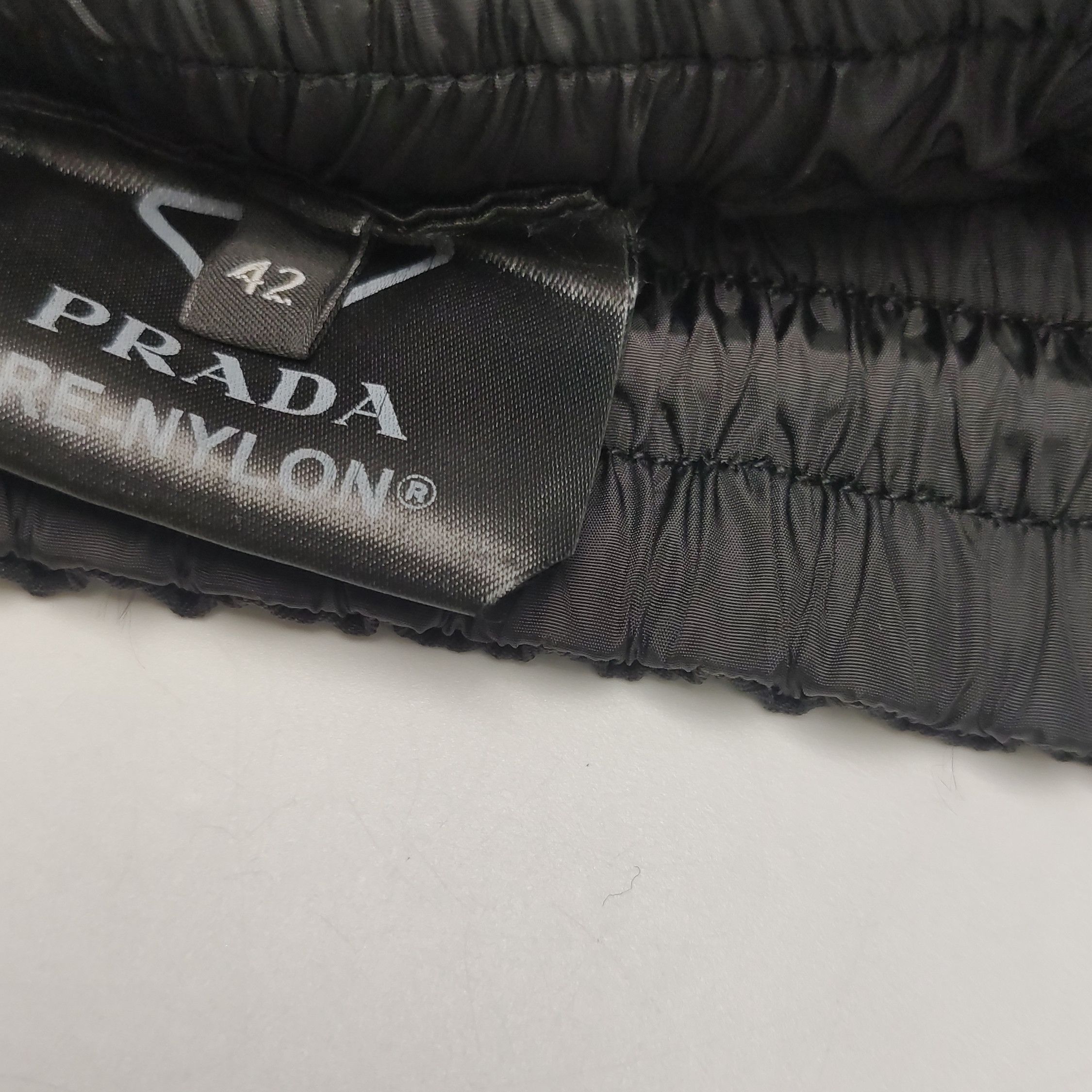 Prada Prada Re-Nylon Logo Wide Leg Pants Size 42 Size 28" / US 6 / IT 42 - 8 Thumbnail