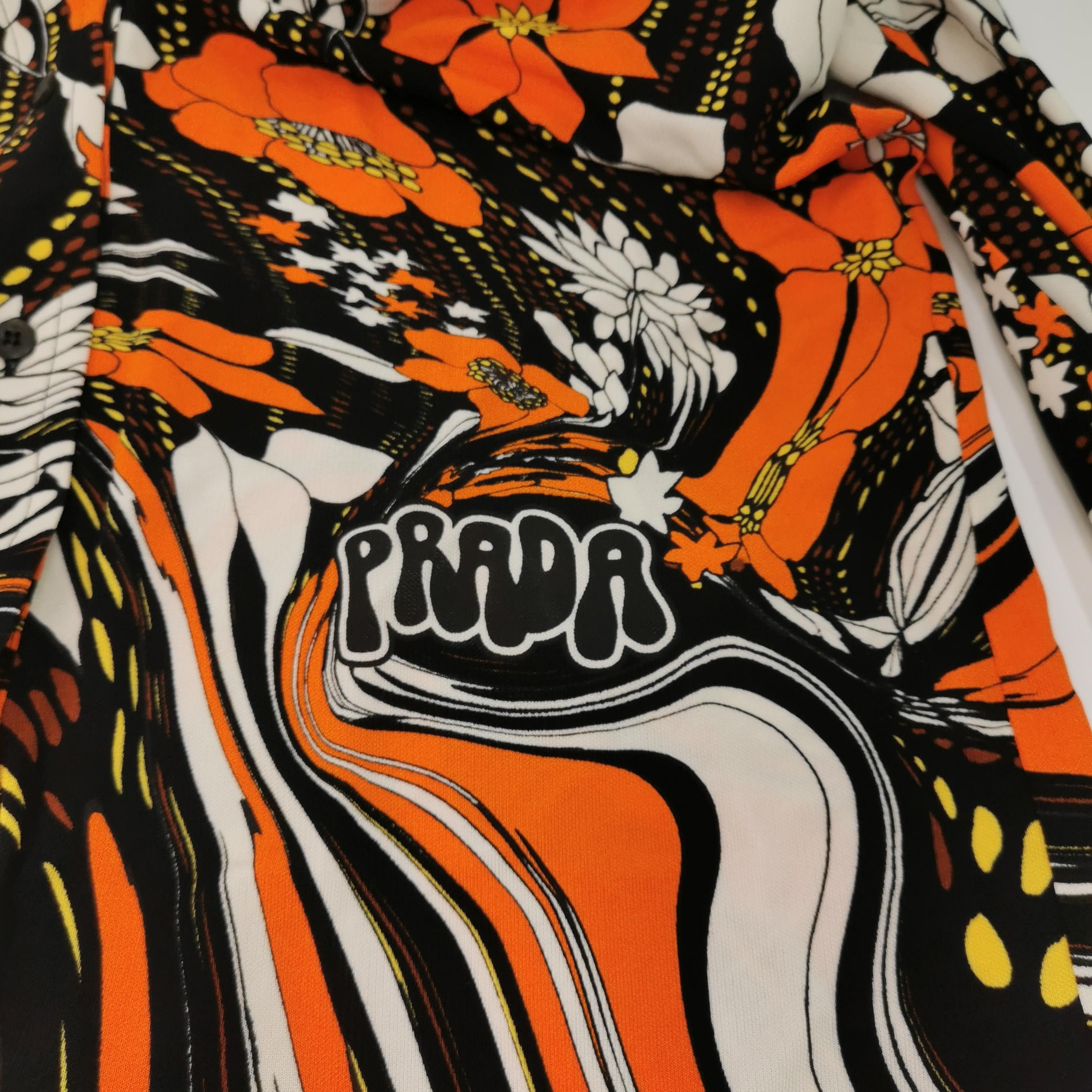 Prada Prada Floral Print Button Up Shirt Size L Size US L / EU 52-54 / 3 - 3 Thumbnail