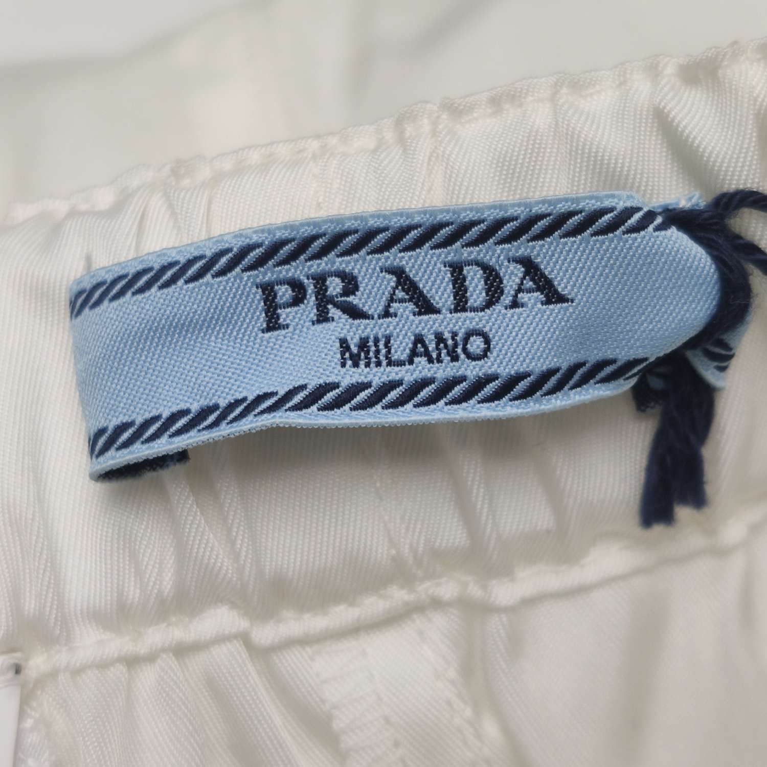 Prada Prada Re-Nylon Logo Shorts Size 40 Size 27" / US 4 / IT 40 - 4 Thumbnail