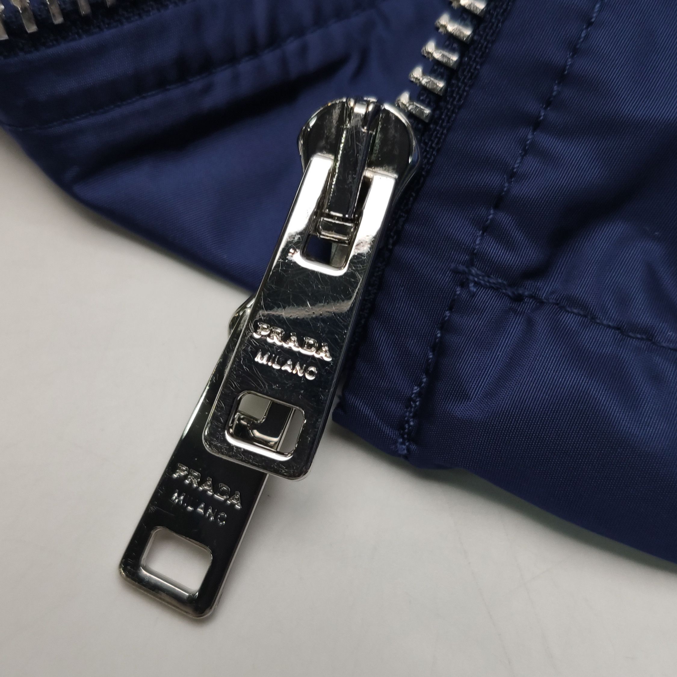 Prada Prada Logo Plaque Zip-Up Hooded Jacket Size IT 42 Size M / US 6-8 / IT 42-44 - 8 Thumbnail