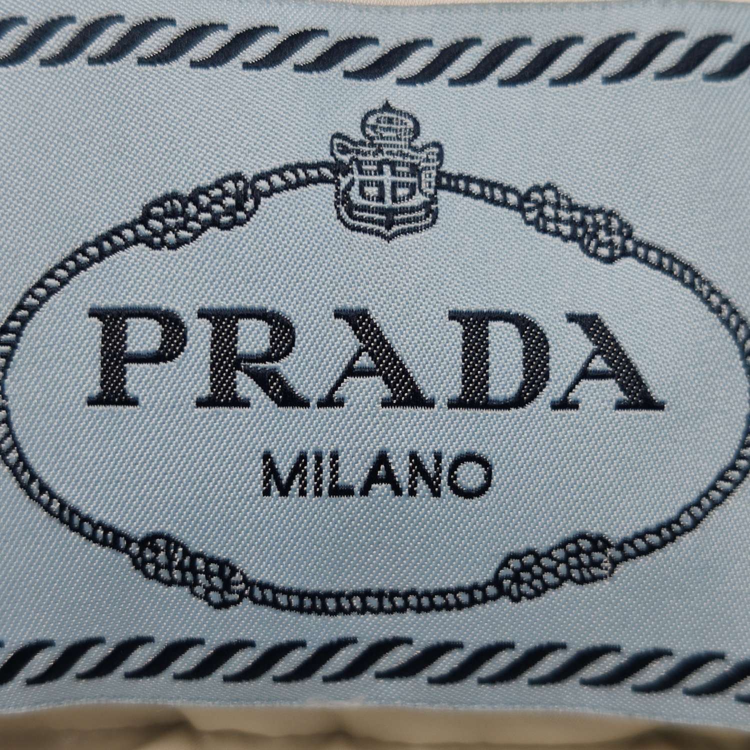 Prada Prada Logo Patch Padded Vest Size IT 40 Size S / US 4 / IT 40 - 4 Thumbnail