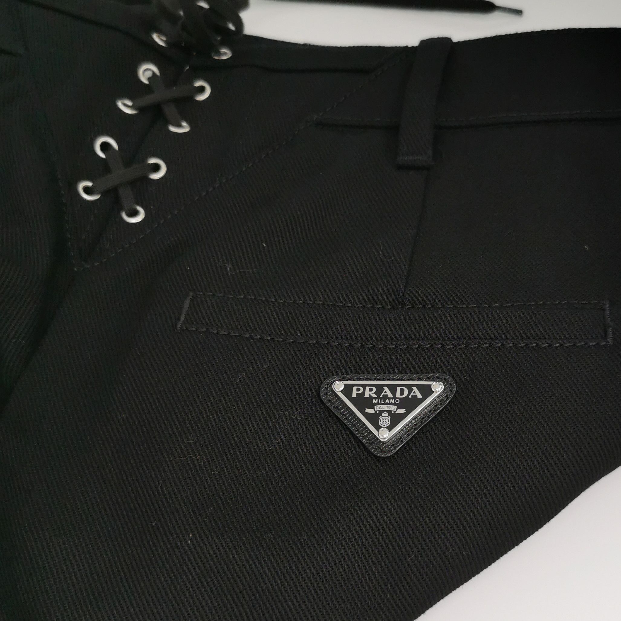 Prada Prada Triangle Logo Lace-up Pants Size 36S Size 25" / US 0 / IT 36 - 3 Thumbnail