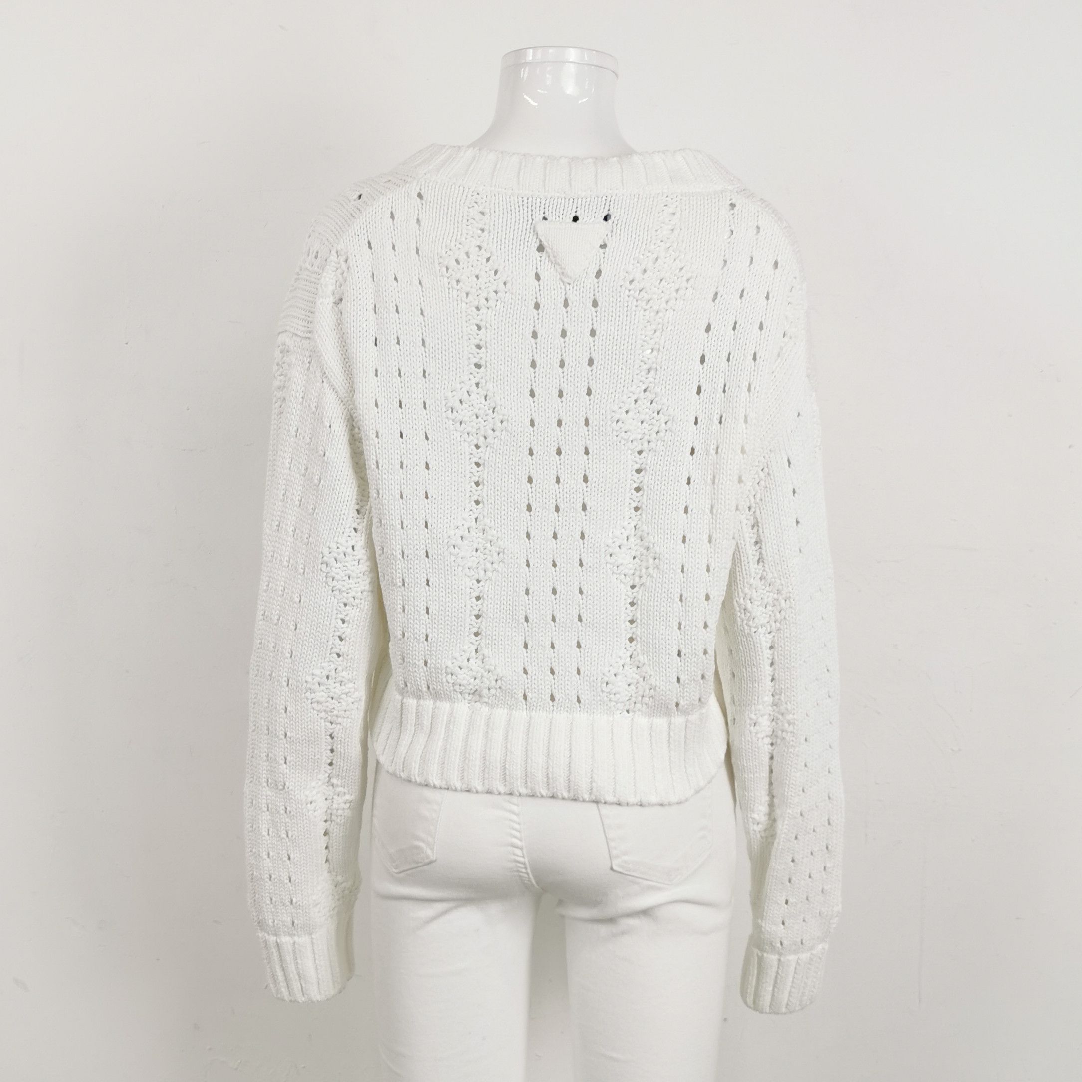 Prada Prada V-Neck Cotton Knit Sweater Size IT 42 Size M / US 6-8 / IT 42-44 - 2 Thumbnail