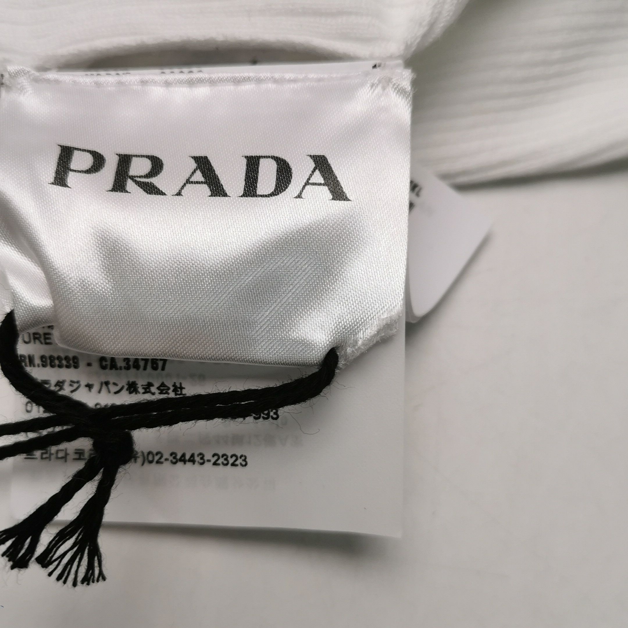 Prada Prada Geometric Collar Ribbed Sweater Size M Size US M / EU 48-50 / 2 - 10 Thumbnail