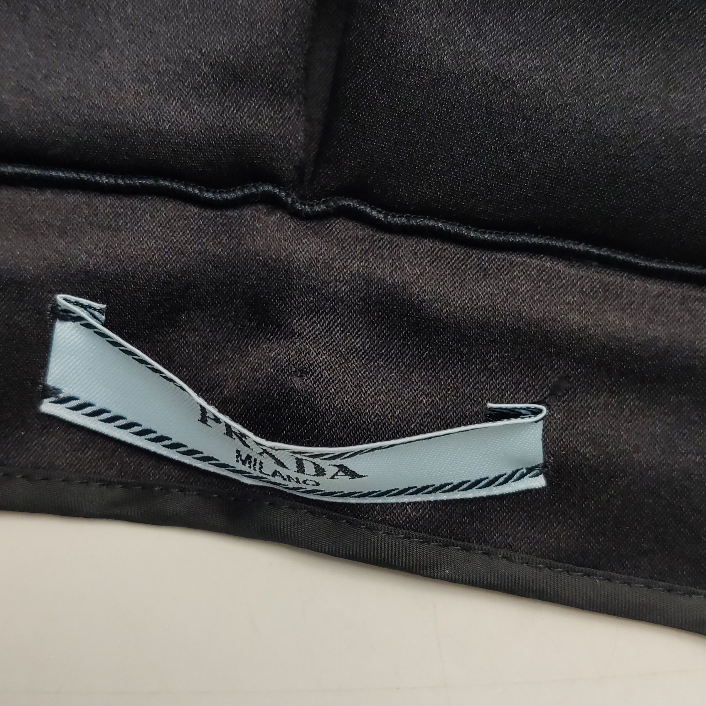 Prada Prada Silk Mini Skirt Size 40 Size 27" / US 4 / IT 40 - 11 Thumbnail