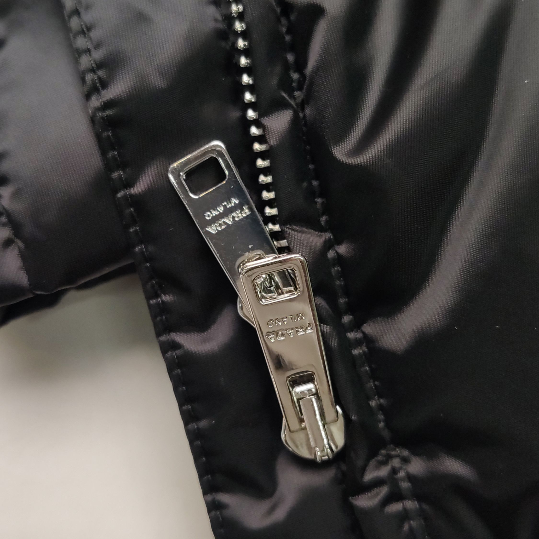 Prada Prada Quilted Hooded Down Jacket Size 38 Size XS / US 0-2 / IT 36-38 - 10 Thumbnail