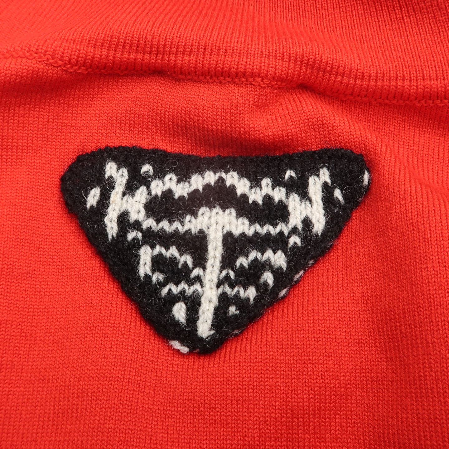 Prada Prada Red Turtleneck Logo Sweater Size 36 Size XS / US 0-2 / IT 36-38 - 3 Thumbnail