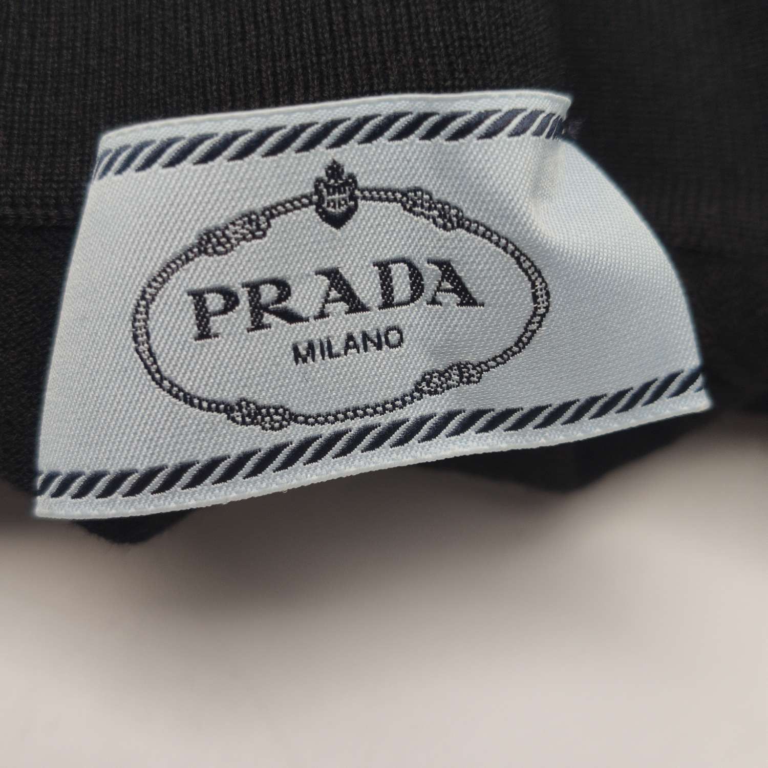 Prada Prada Logo Polo Knit Shirt Size 36 Size XS / US 0-2 / IT 36-38 - 5 Thumbnail