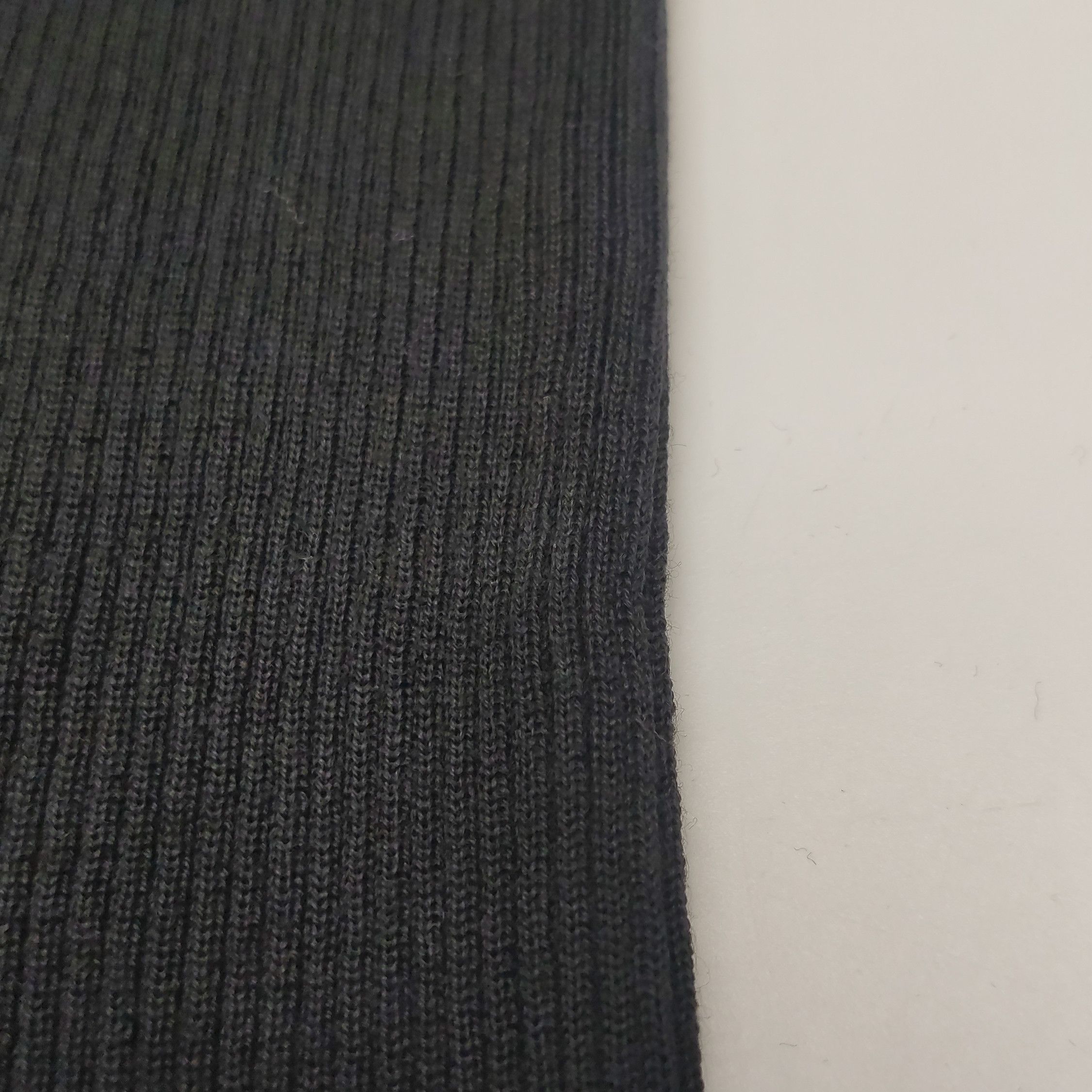 Prada Prada Ribbed Virgin Wool Turtleneck Sweater Size 42 Size M / US 6-8 / IT 42-44 - 8 Thumbnail