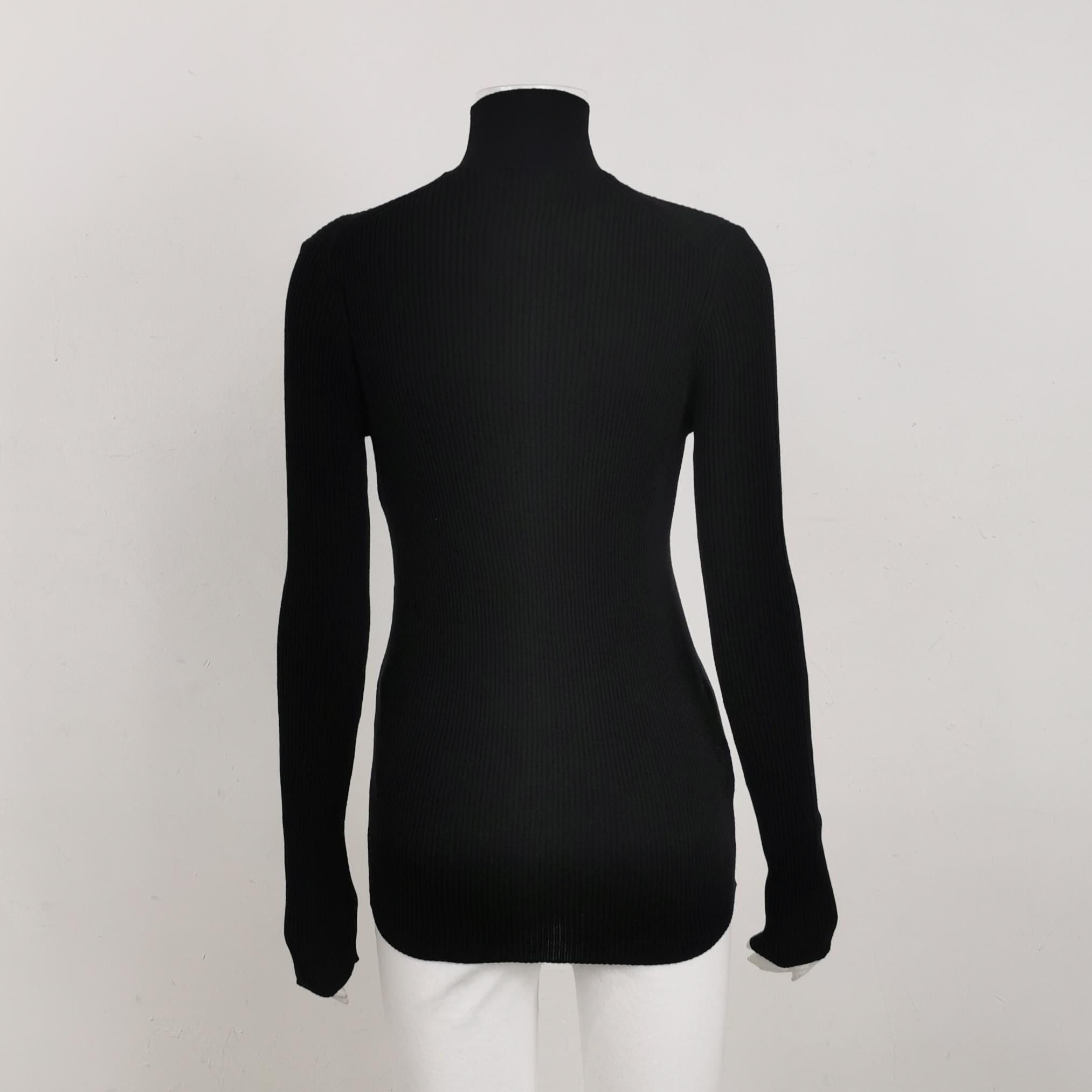 Prada Prada Ribbed Virgin Wool Turtleneck Sweater Size 42 Size M / US 6-8 / IT 42-44 - 2 Thumbnail