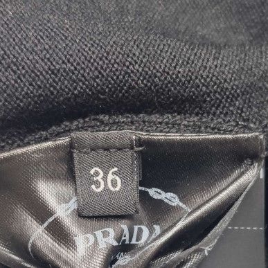 Prada Prada Triangle Patch Turtleneck Sweater Size 36 Size XS / US 0-2 / IT 36-38 - 7 Thumbnail