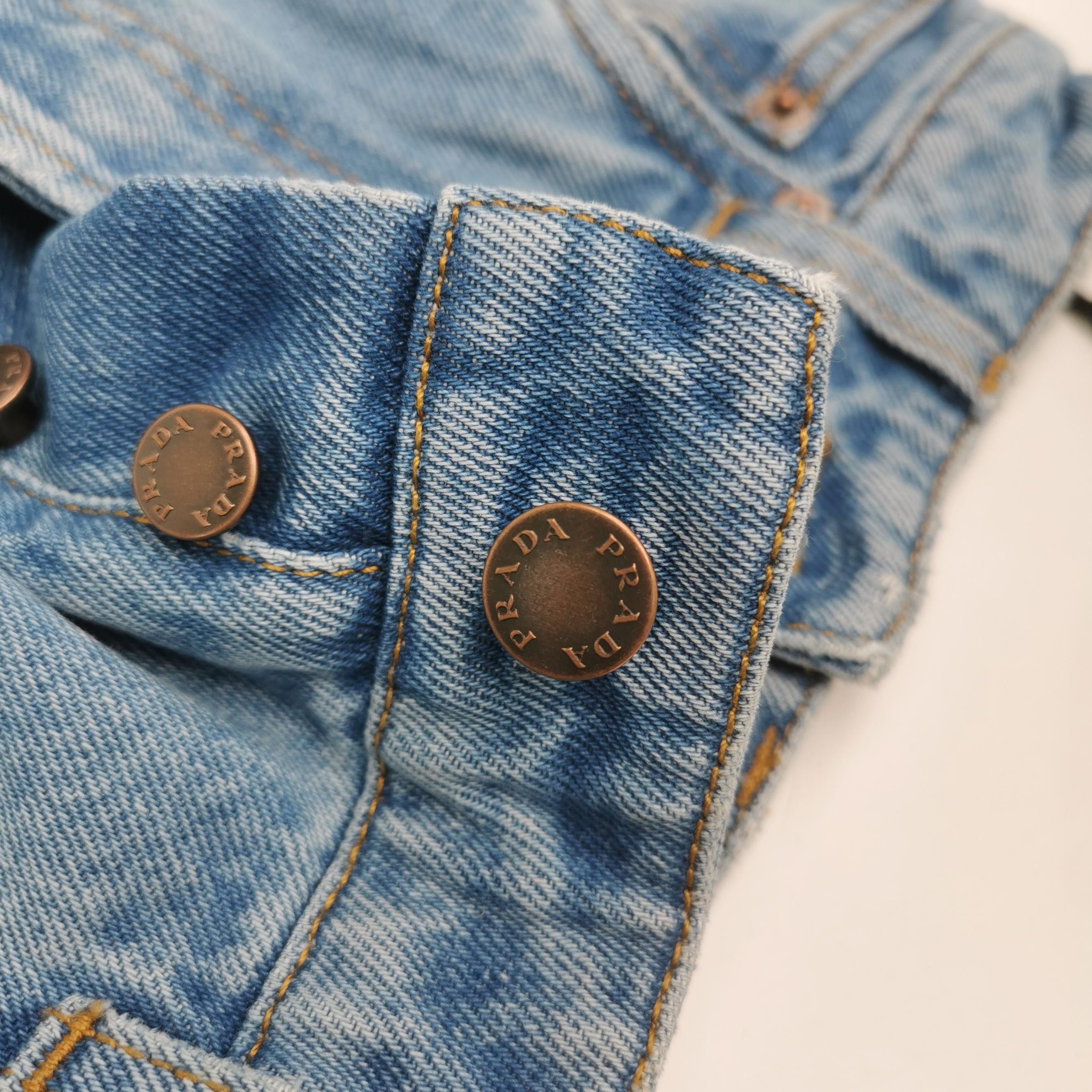 Prada Prada Logo Patch Jeans Size 24 Size 24" / US 00 / IT 34 - 3 Thumbnail