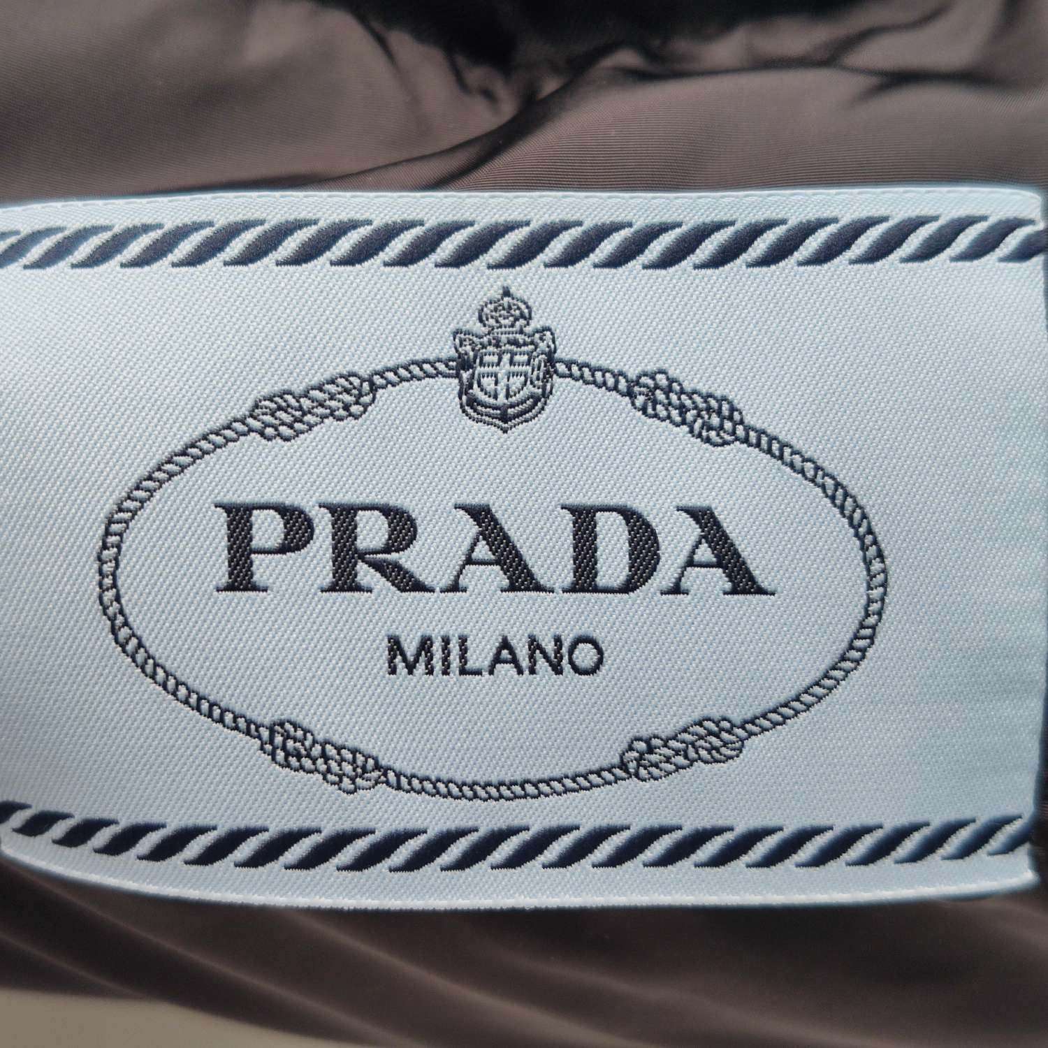 Prada Prada Re-Nylon Down Jacket Size 42 Size M / US 6-8 / IT 42-44 - 5 Thumbnail