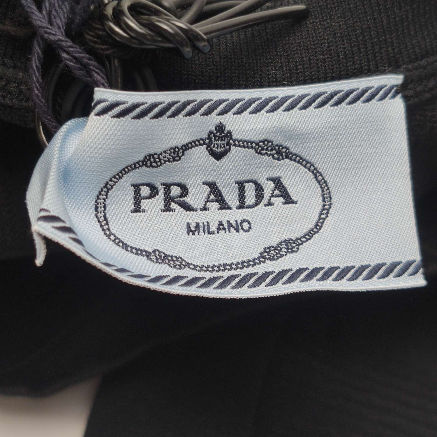 Prada Prada Logo Patch Long Sleeve Knit Size S Size US S / EU 44-46 / 1 - 6 Thumbnail